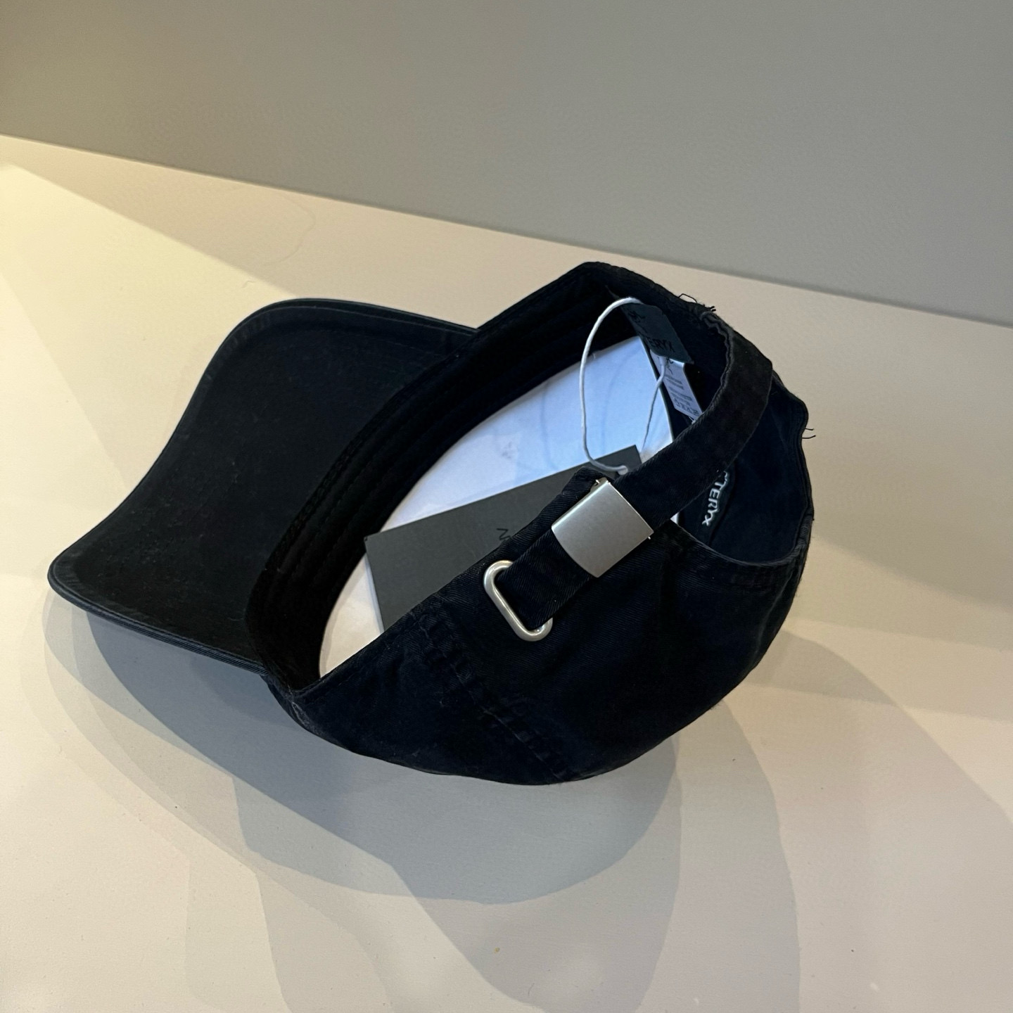 【始祖鸟】2025春款新款简约棒球帽，新款出货，大牌款超好搭配，赶紧入手！