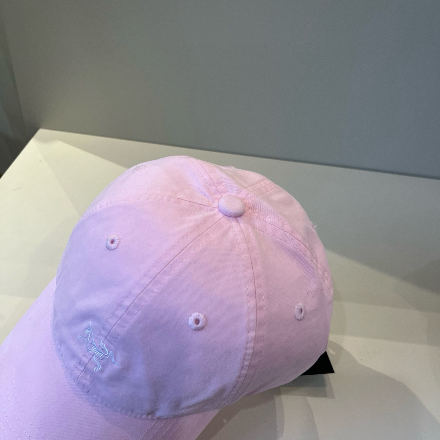 【始祖鸟】2025春款新款简约棒球帽，新款出货，大牌款超好搭配，赶紧入手！