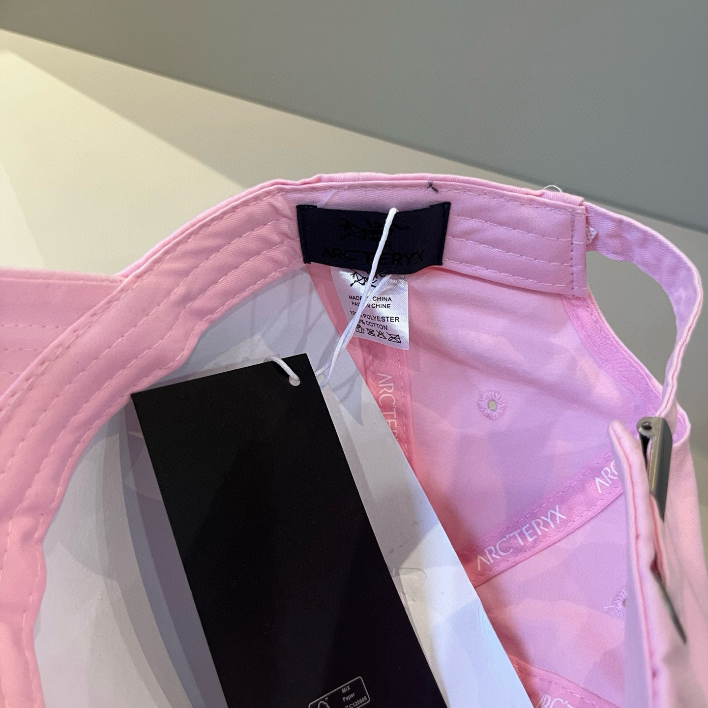 【始祖鸟】2025春款新款简约棒球帽，新款出货，大牌款超好搭配，赶紧入手！