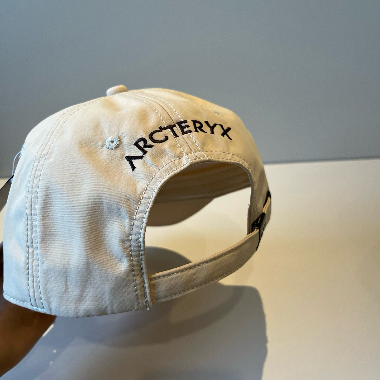 【始祖鸟】2025春款新款简约棒球帽，新款出货，大牌款超好搭配，赶紧入手！