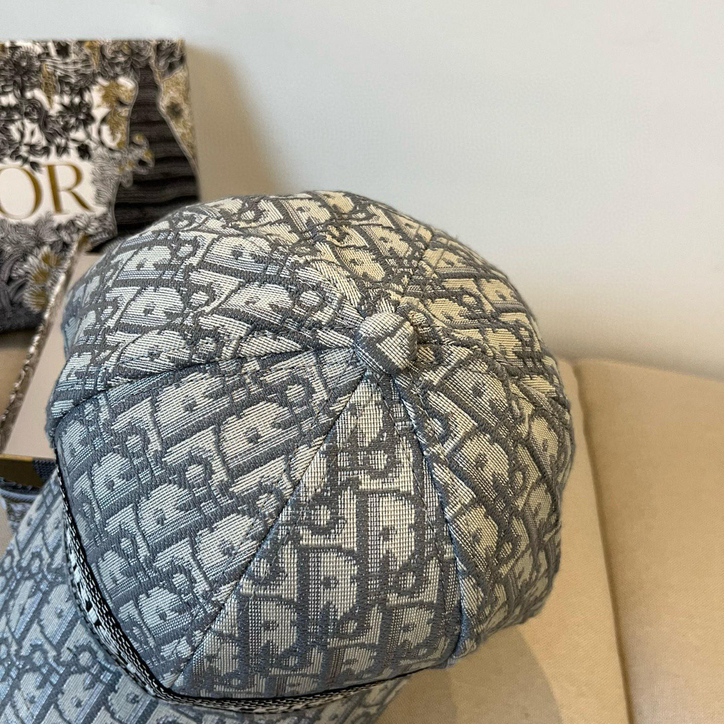 【DIOR迪奥】新款走量简约棒球帽🧢，新款出货，大牌款超好搭配，赶紧入手！