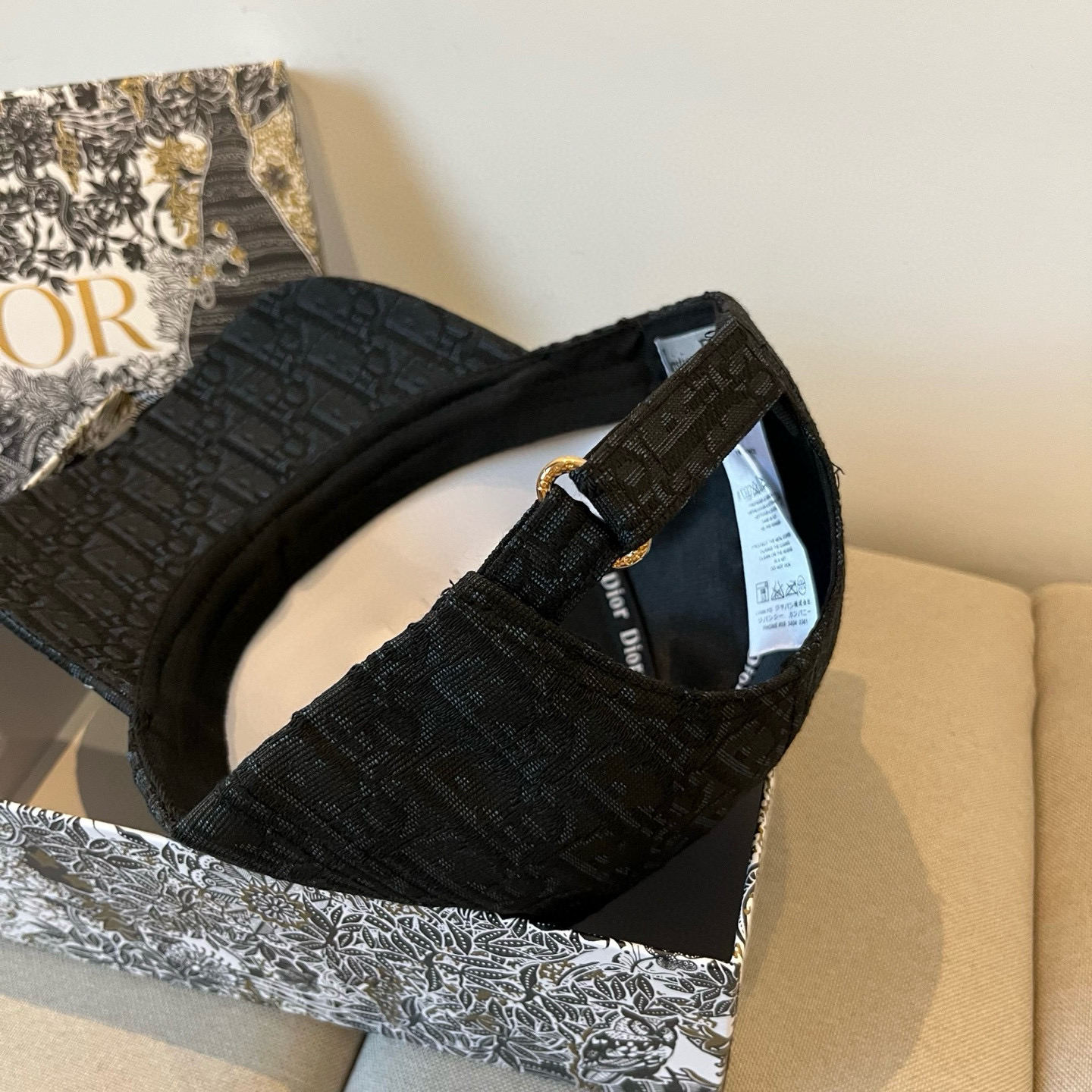 【DIOR迪奥】新款走量简约棒球帽🧢，新款出货，大牌款超好搭配，赶紧入手！