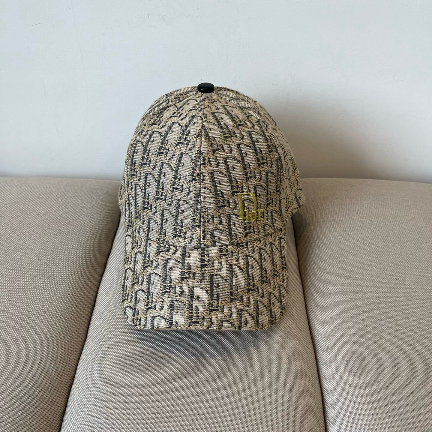 【DIOR迪奥】新款走量简约棒球帽🧢，新款出货，大牌款超好搭配，赶紧入手！