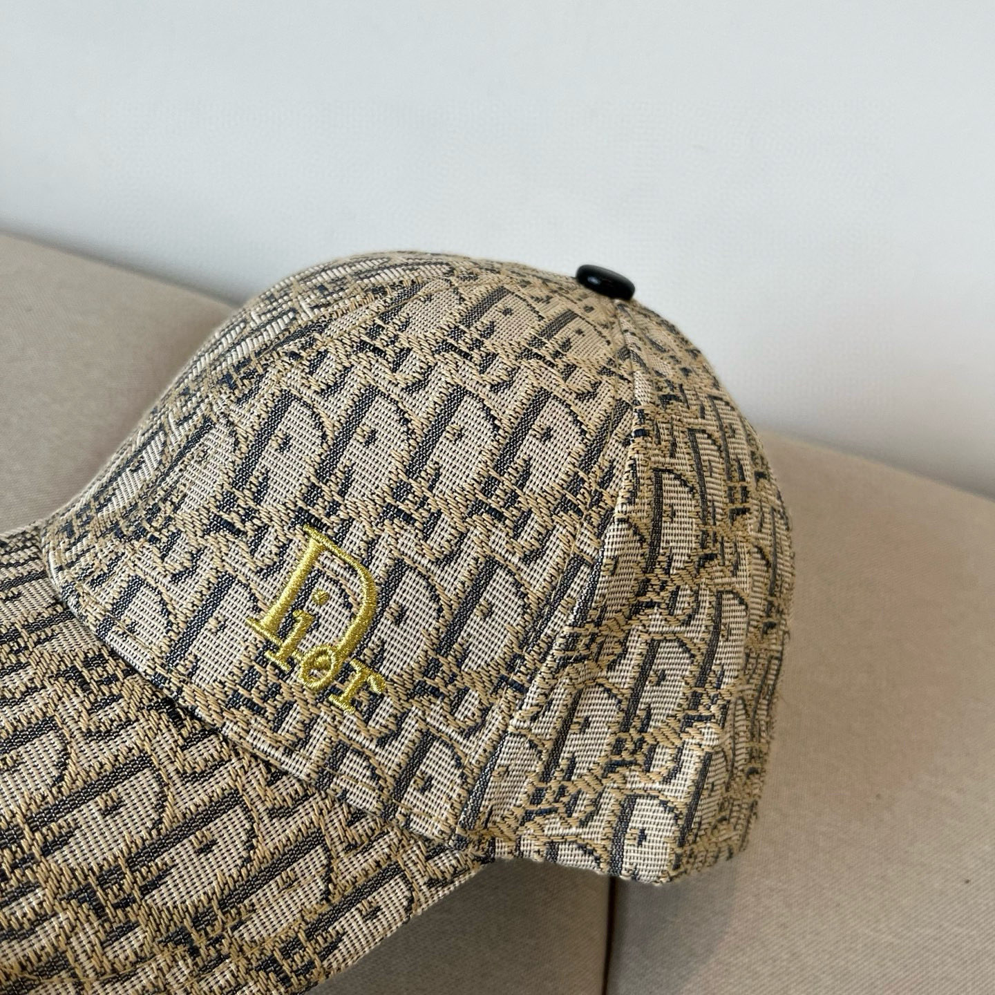 【DIOR迪奥】新款走量简约棒球帽🧢，新款出货，大牌款超好搭配，赶紧入手！