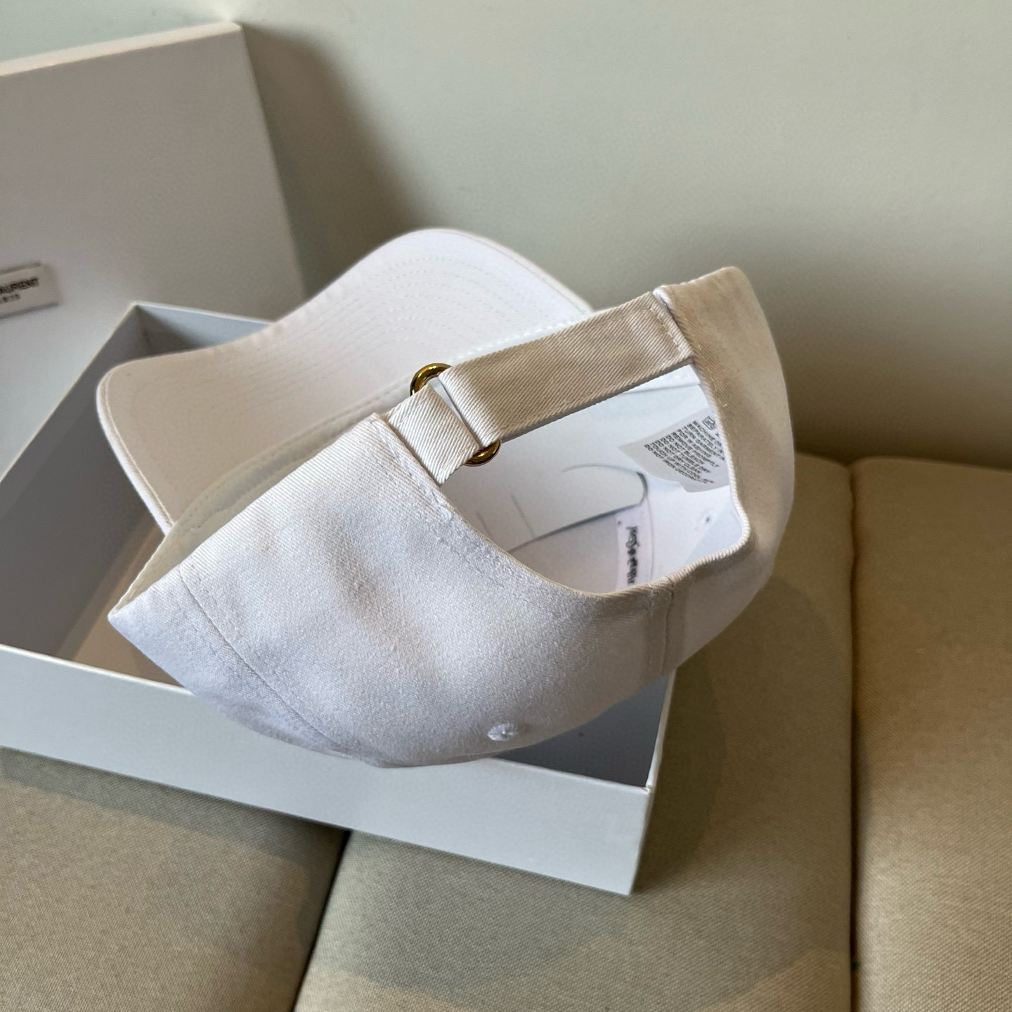 【YSL圣罗兰】2025早春新款简约棒球帽，新款出货，大牌款超好搭配，赶紧入手！