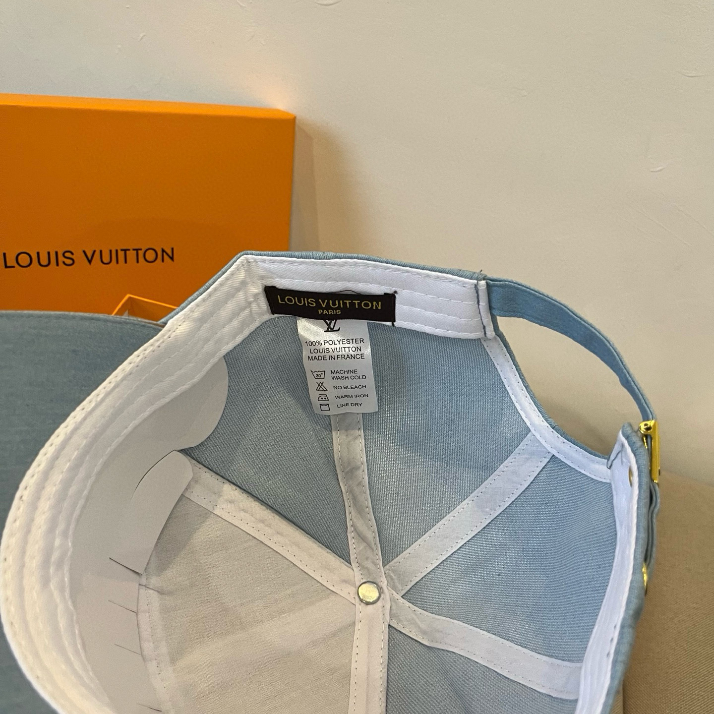 🧢路易威登棒球帽 LouisVuitton😍新款LV棒球帽，重工打造♥️高端大气，百搭款🤗男女通用！跑量
