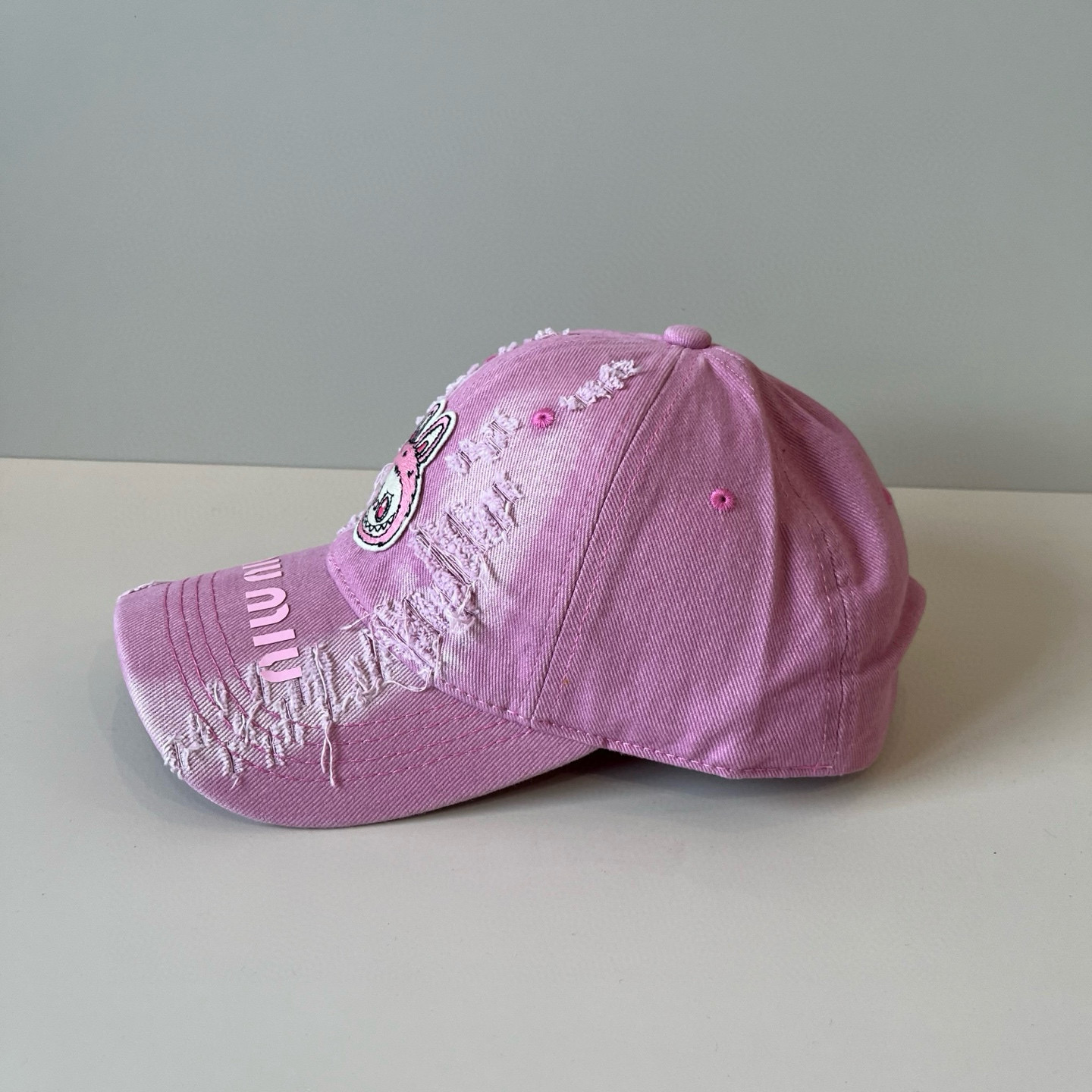  谬谬miumiu 原单春夏新款棒球帽，正品开模订制，原版做工细致质量超赞！