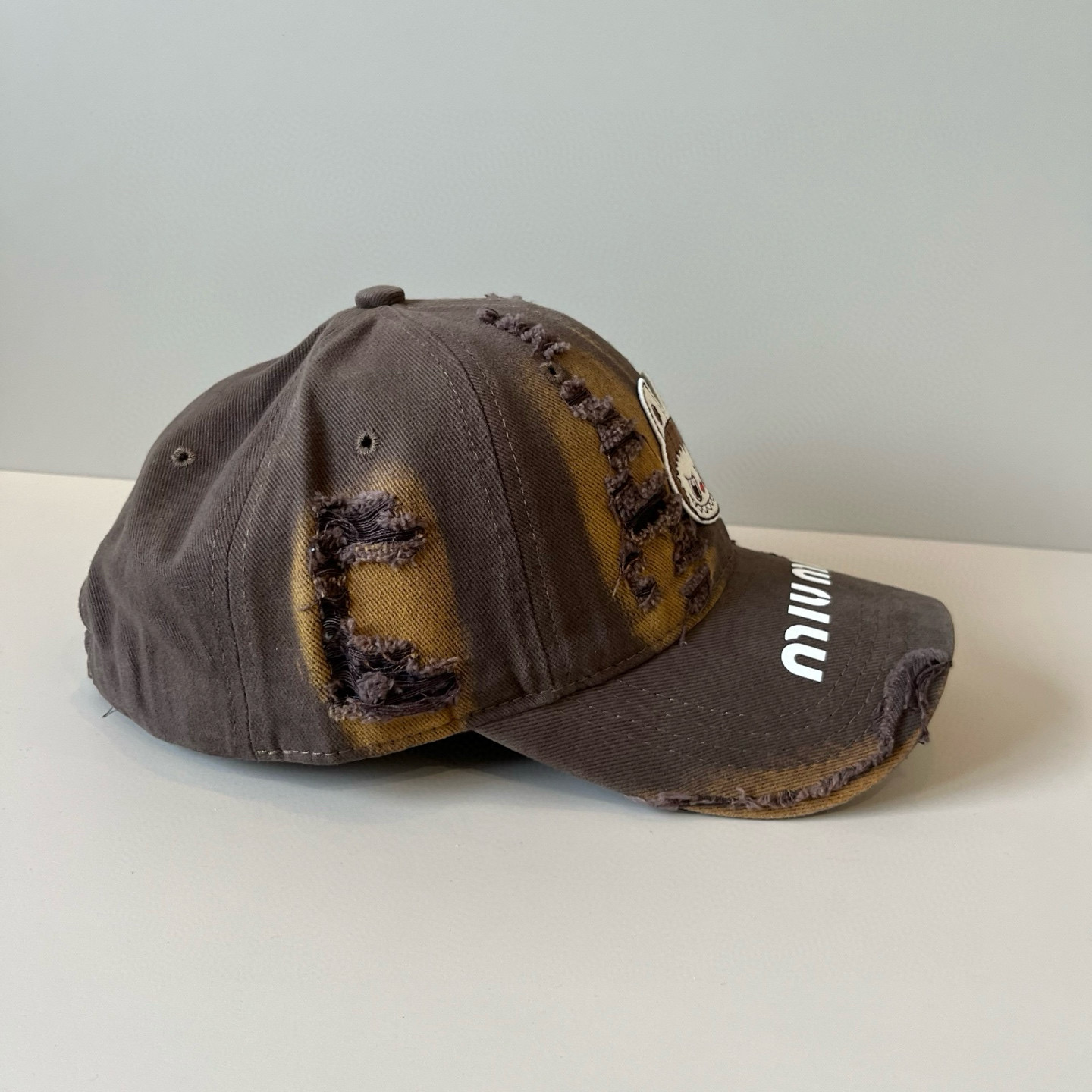  谬谬miumiu 原单春夏新款棒球帽，正品开模订制，原版做工细致质量超赞！