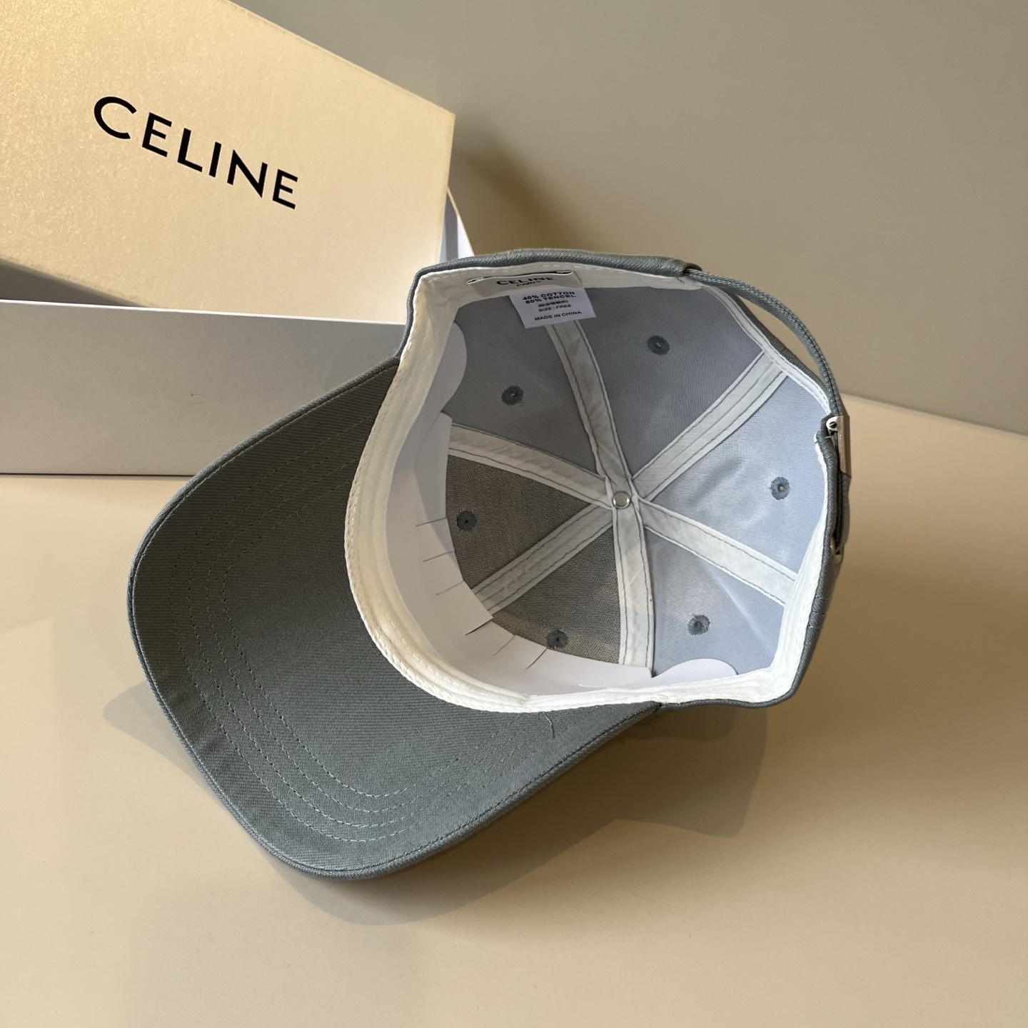 【CELINE赛琳】新款经典休闲潮流款 棒球帽🧢日韩风格，随便搭配都超好看！出门旅游，绝对要入手的一款