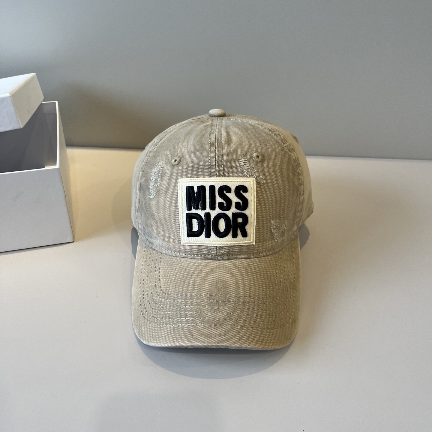 【DIOR迪奥】新款走量简约棒球帽🧢，新款出货，大牌款超好搭配，赶紧入手！