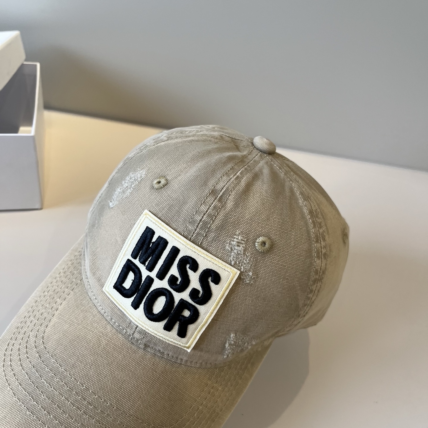 【DIOR迪奥】新款走量简约棒球帽🧢，新款出货，大牌款超好搭配，赶紧入手！