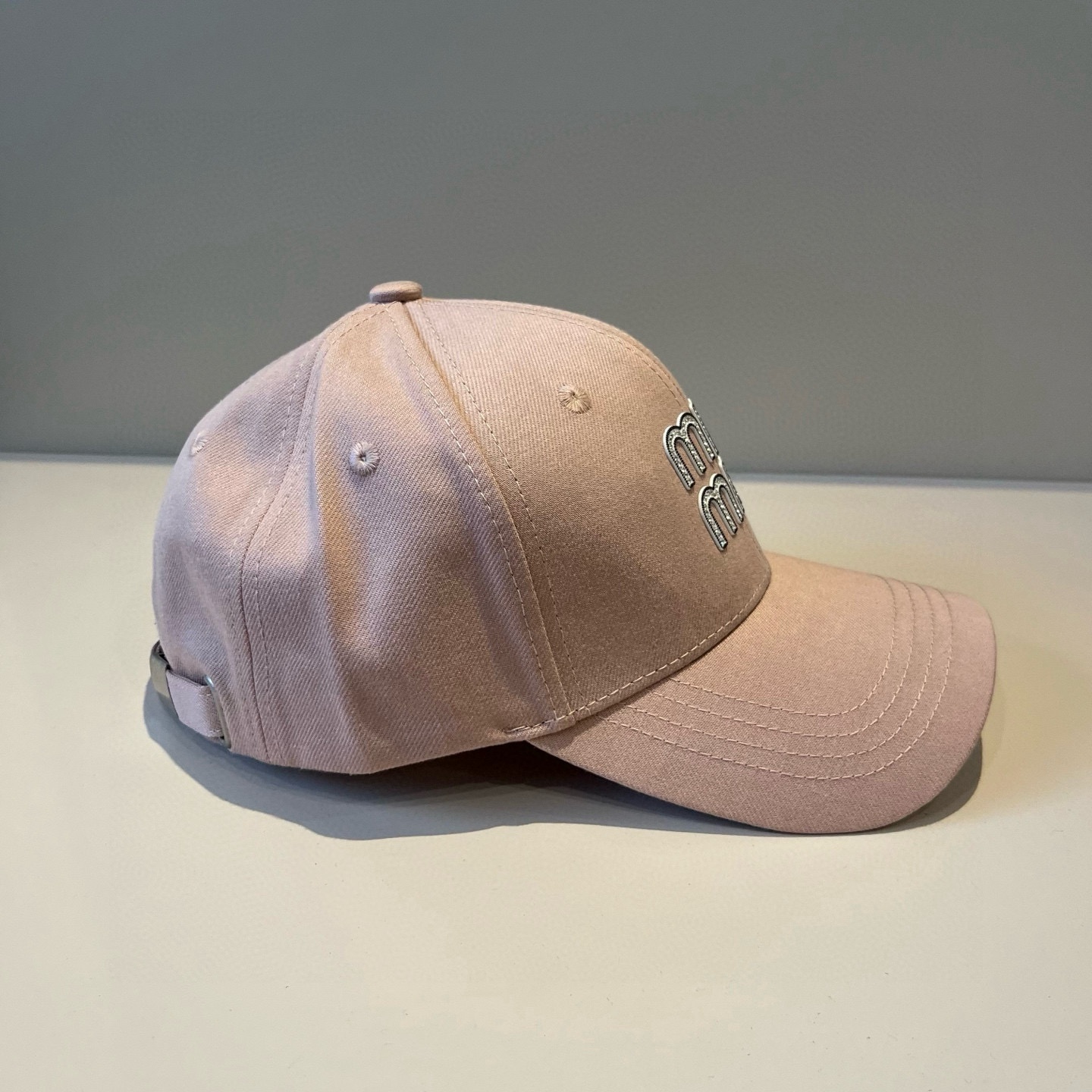  谬谬miumiu 原单春夏新款棒球帽，正品开模订制，原版做工细致质量超赞！