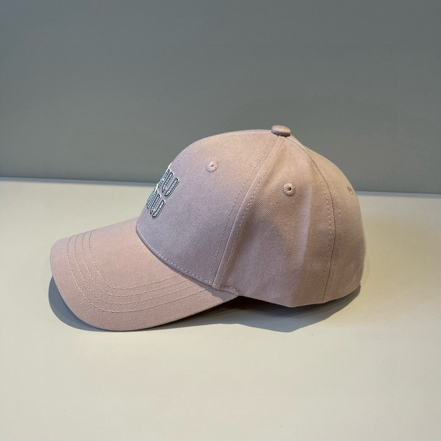  谬谬miumiu 原单春夏新款棒球帽，正品开模订制，原版做工细致质量超赞！