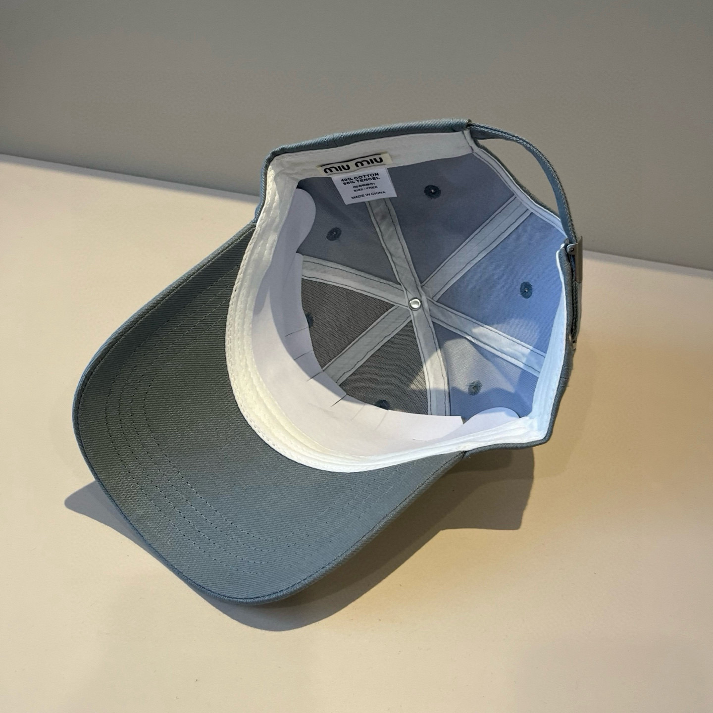  谬谬miumiu 原单春夏新款棒球帽，正品开模订制，原版做工细致质量超赞！