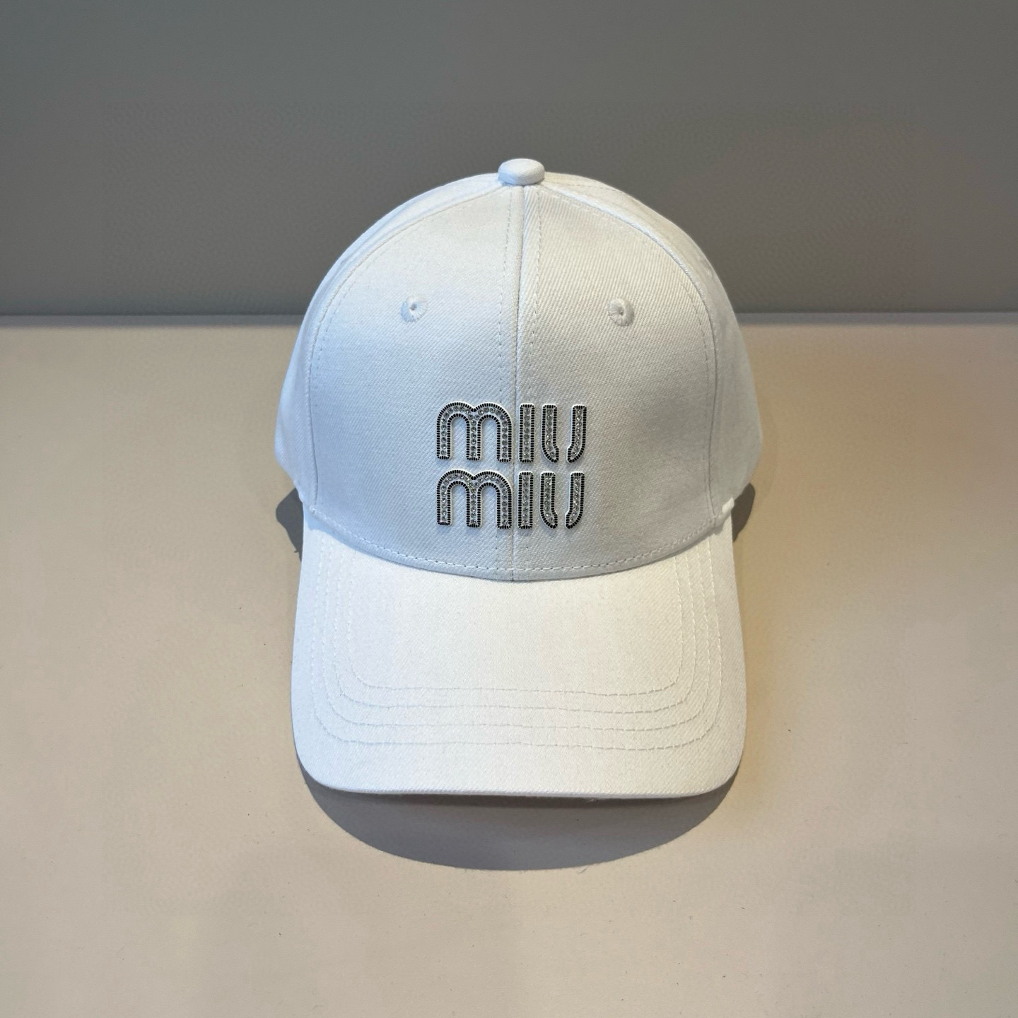  谬谬miumiu 原单春夏新款棒球帽，正品开模订制，原版做工细致质量超赞！