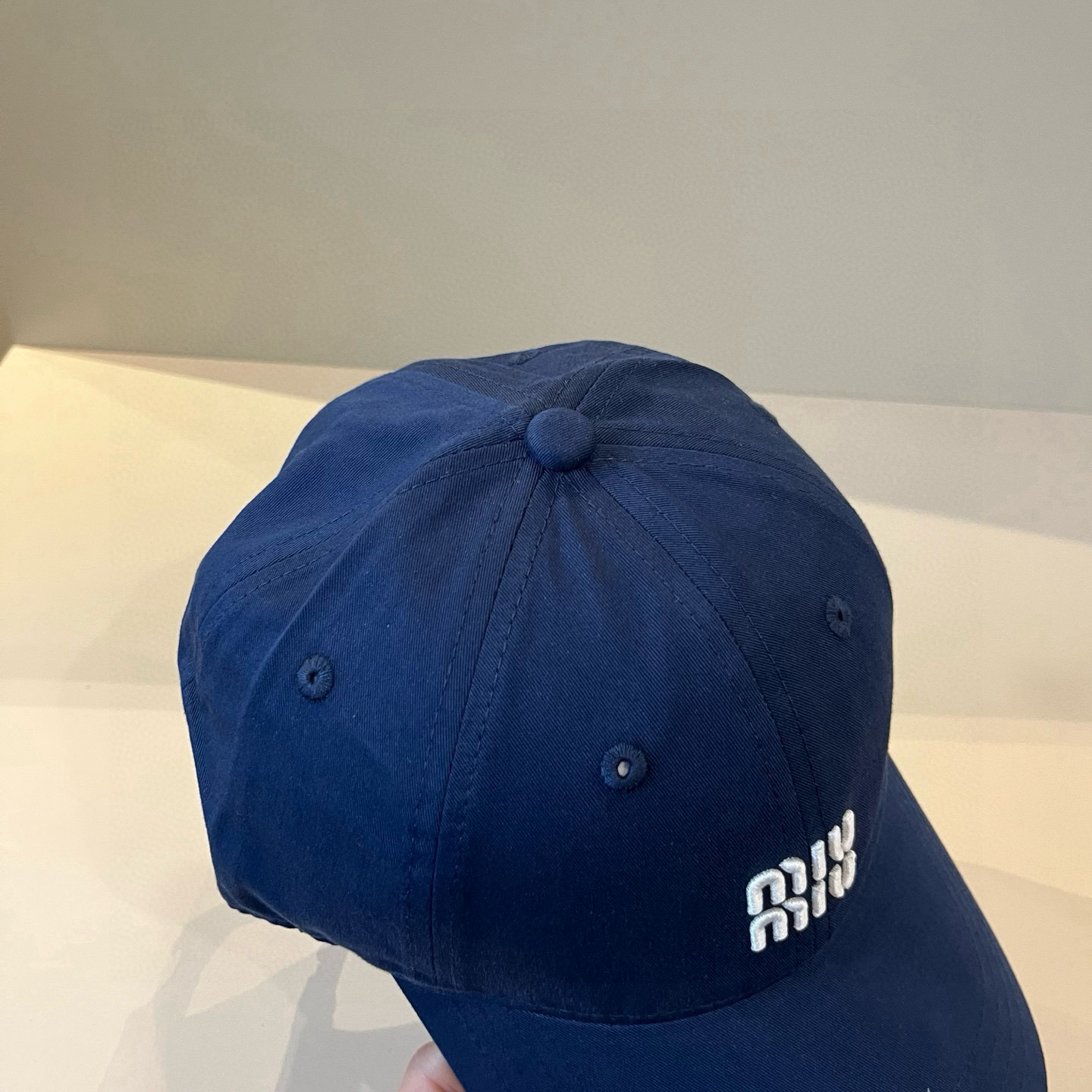  谬谬miumiu 原单春夏新款棒球帽，正品开模订制，原版做工细致质量超赞！