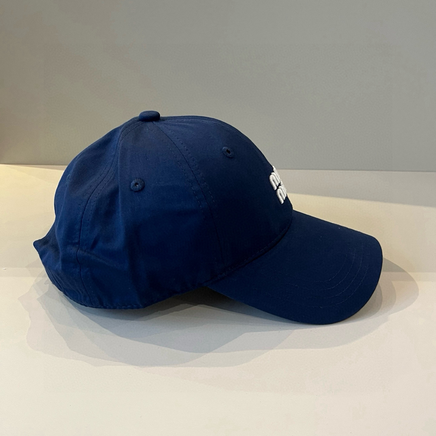  谬谬miumiu 原单春夏新款棒球帽，正品开模订制，原版做工细致质量超赞！