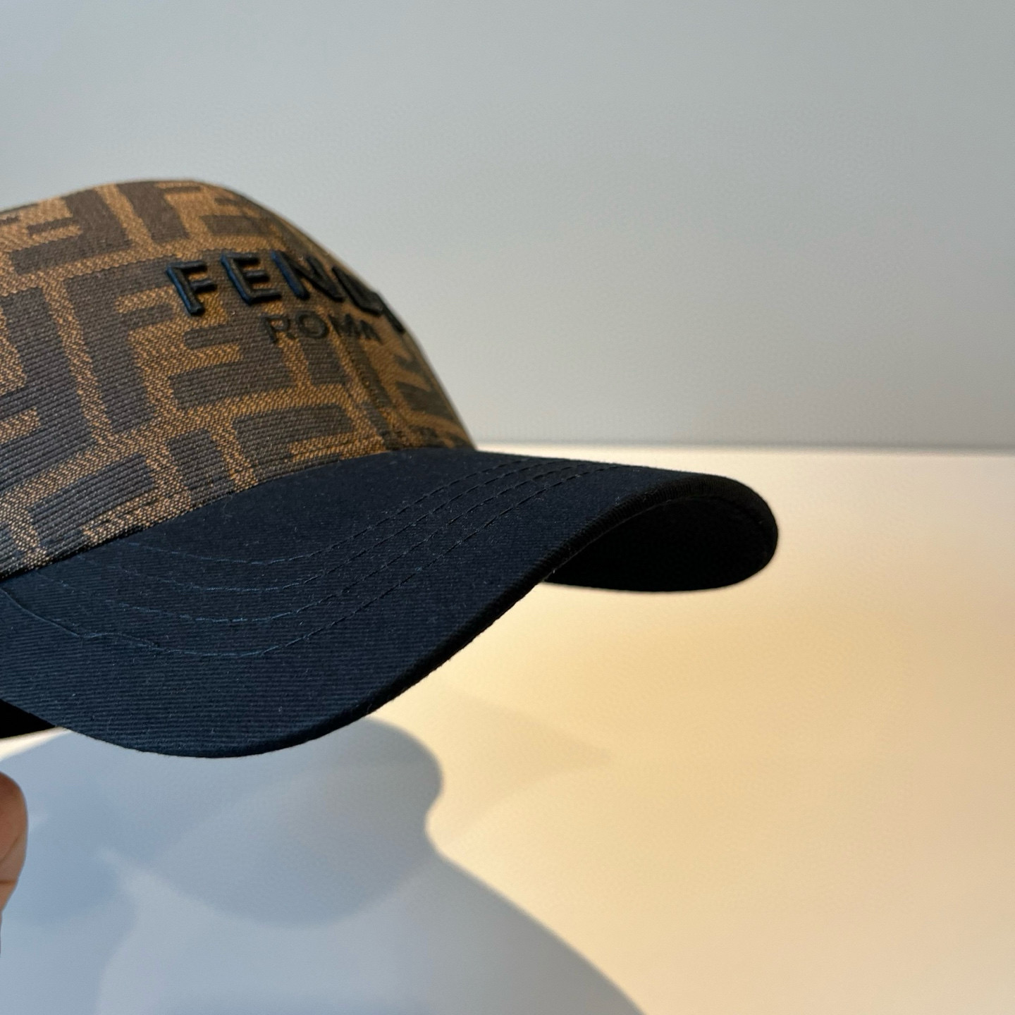  FENDI芬迪 老花系列棒球帽🧢 经典FF中古单品，气质穿搭单品，质量杠杠👍