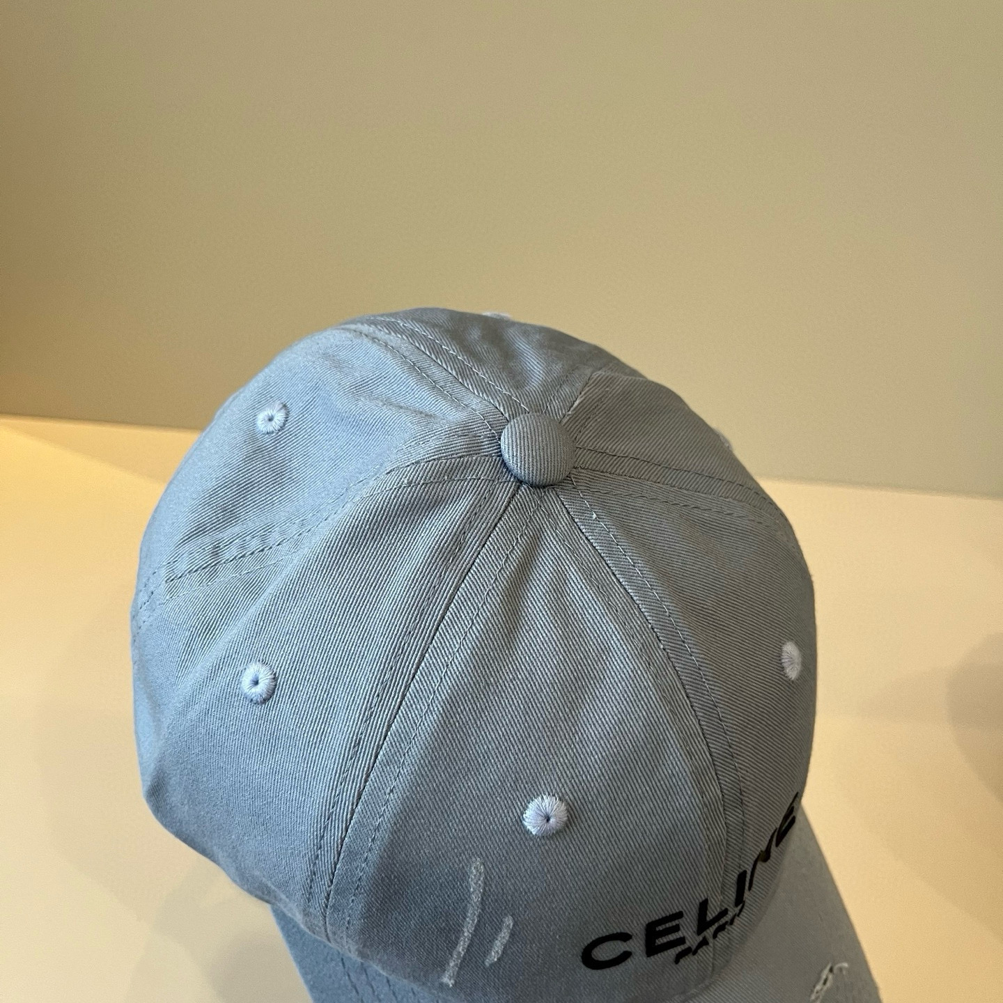 【CELINE赛琳】新款经典休闲潮流款 棒球帽🧢日韩风格，随便搭配都超好看！出门旅游，绝对要入手的一款