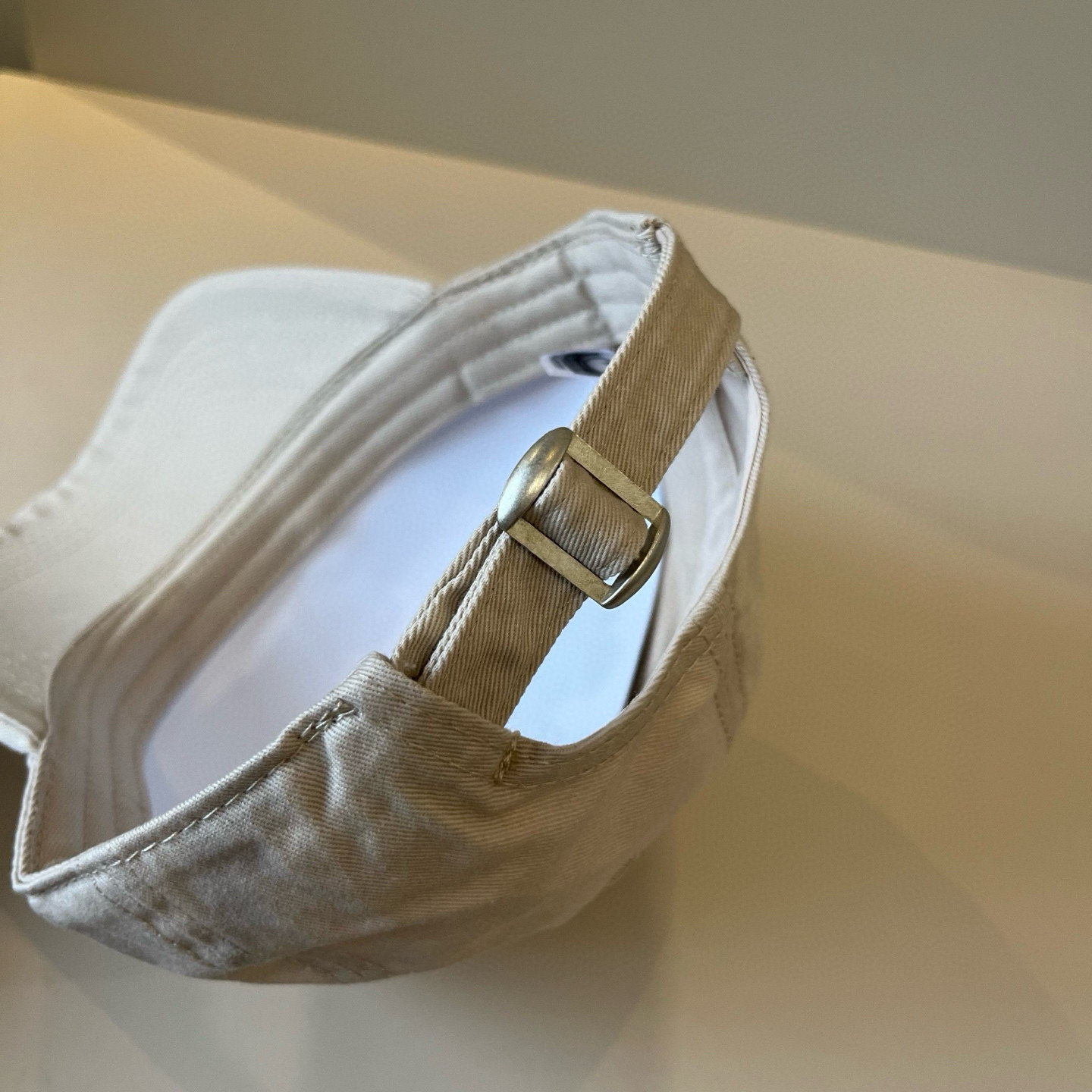 【CELINE赛琳】新款经典休闲潮流款 棒球帽🧢日韩风格，随便搭配都超好看！出门旅游，绝对要入手的一款