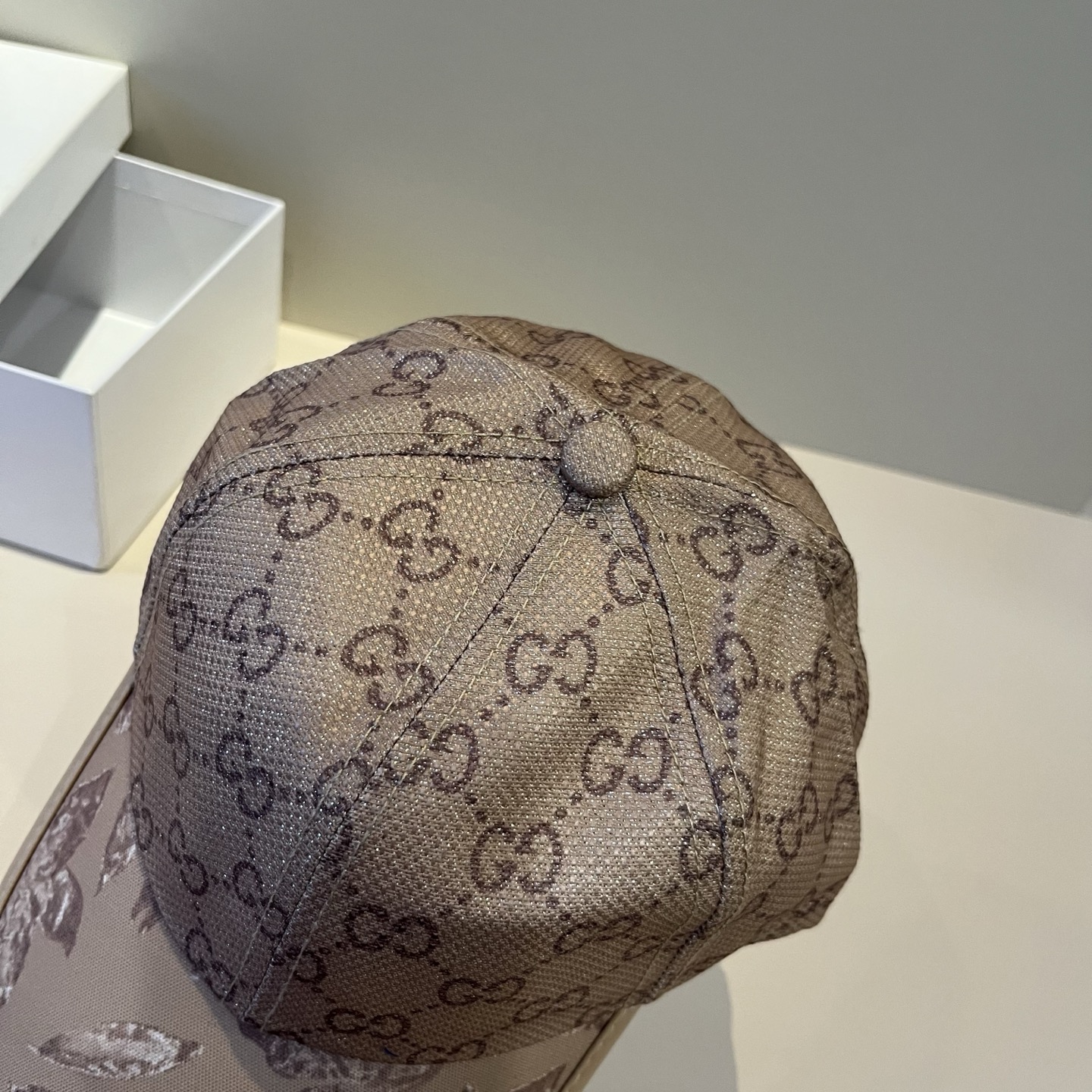  古奇棒球帽♥️GUCCI🧢官网新品，棒球帽，原单品质火爆来袭 。🎩 工艺非常精美 高档大气上档次！低调