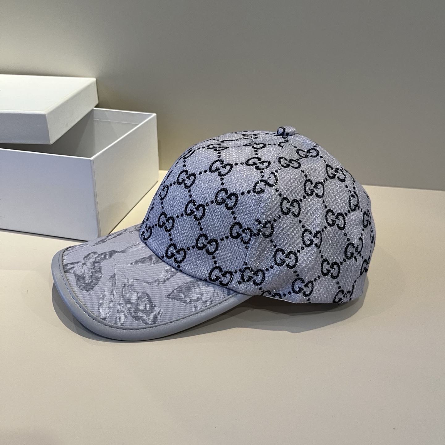  古奇棒球帽♥️GUCCI🧢官网新品，棒球帽，原单品质火爆来袭 。🎩 工艺非常精美 高档大气上档次！低调