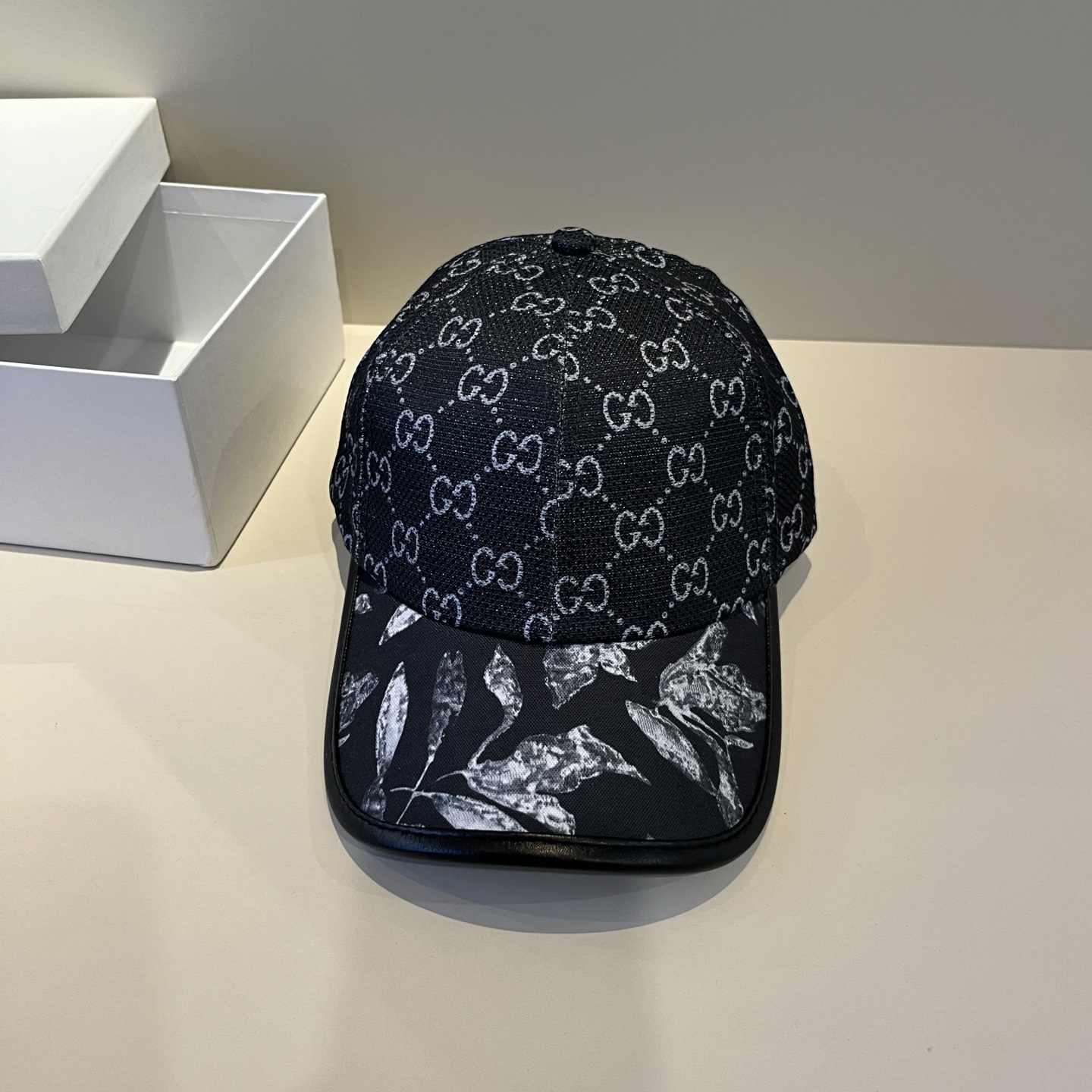  古奇棒球帽♥️GUCCI🧢官网新品，棒球帽，原单品质火爆来袭 。🎩 工艺非常精美 高档大气上档次！低调