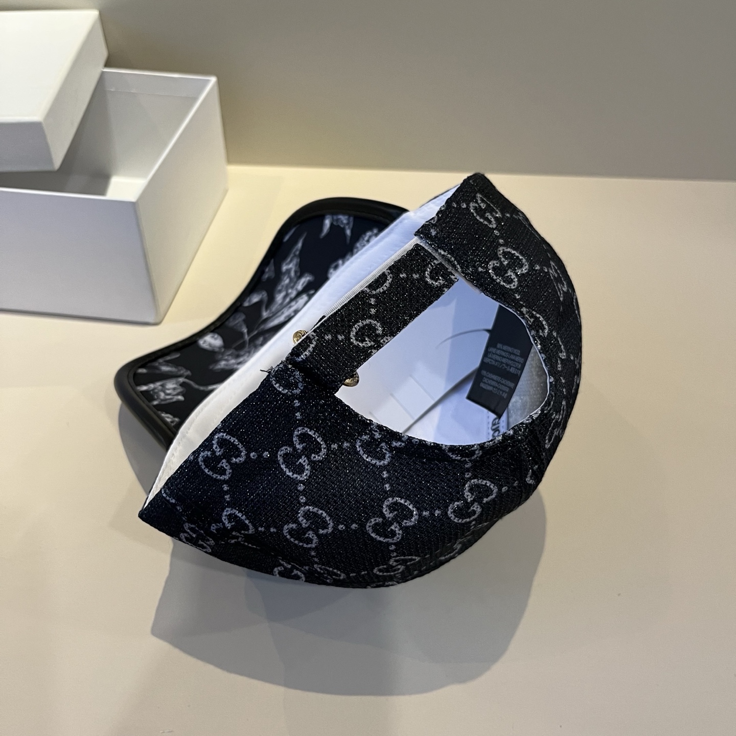  古奇棒球帽♥️GUCCI🧢官网新品，棒球帽，原单品质火爆来袭 。🎩 工艺非常精美 高档大气上档次！低调