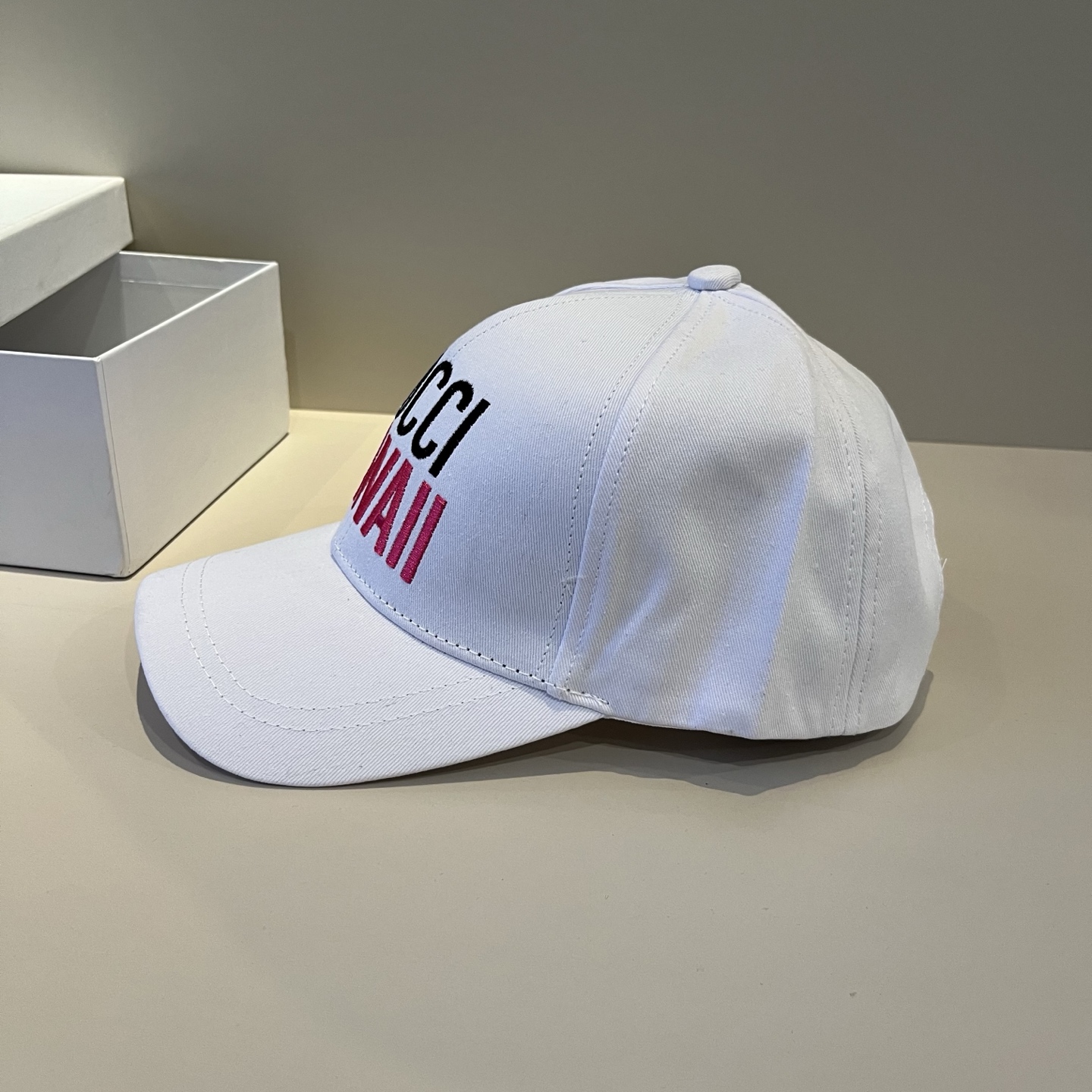  古奇棒球帽♥️GUCCI🧢官网新品，棒球帽，原单品质火爆来袭 。🎩 工艺非常精美 高档大气上档次！低调