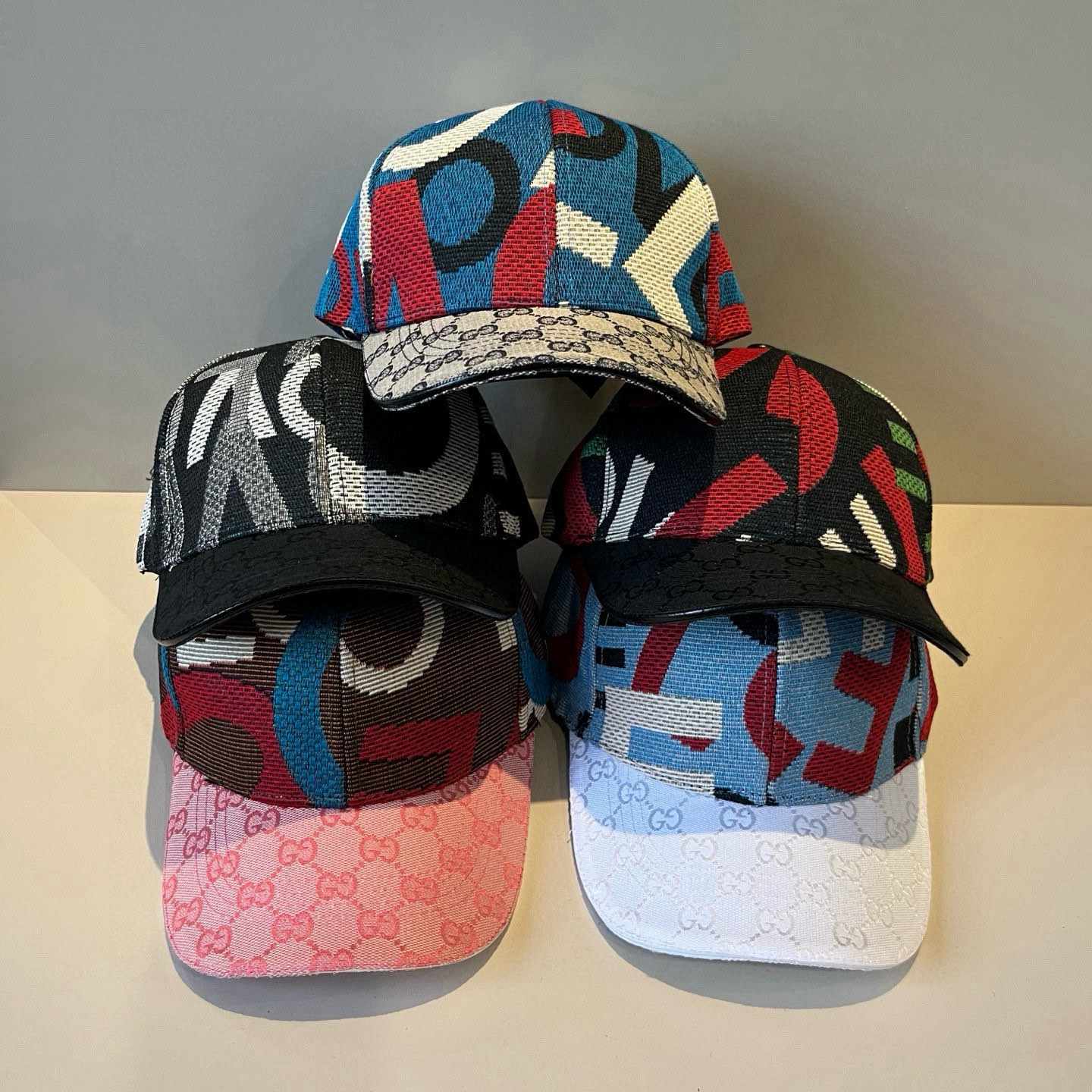  古奇棒球帽♥️GUCCI🧢官网新品，棒球帽，原单品质火爆来袭 。🎩 工艺非常精美 高档大气上档次！低调