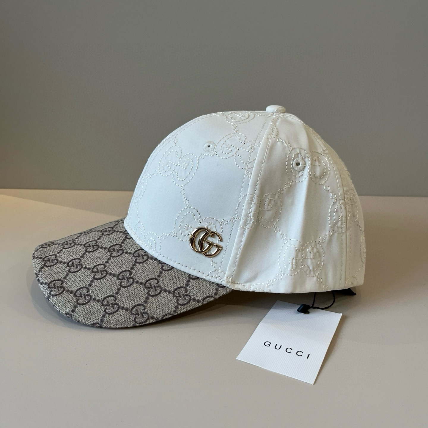  古奇棒球帽♥️GUCCI🧢官网新品，棒球帽，原单品质火爆来袭 。🎩 工艺非常精美 高档大气上档次！低调