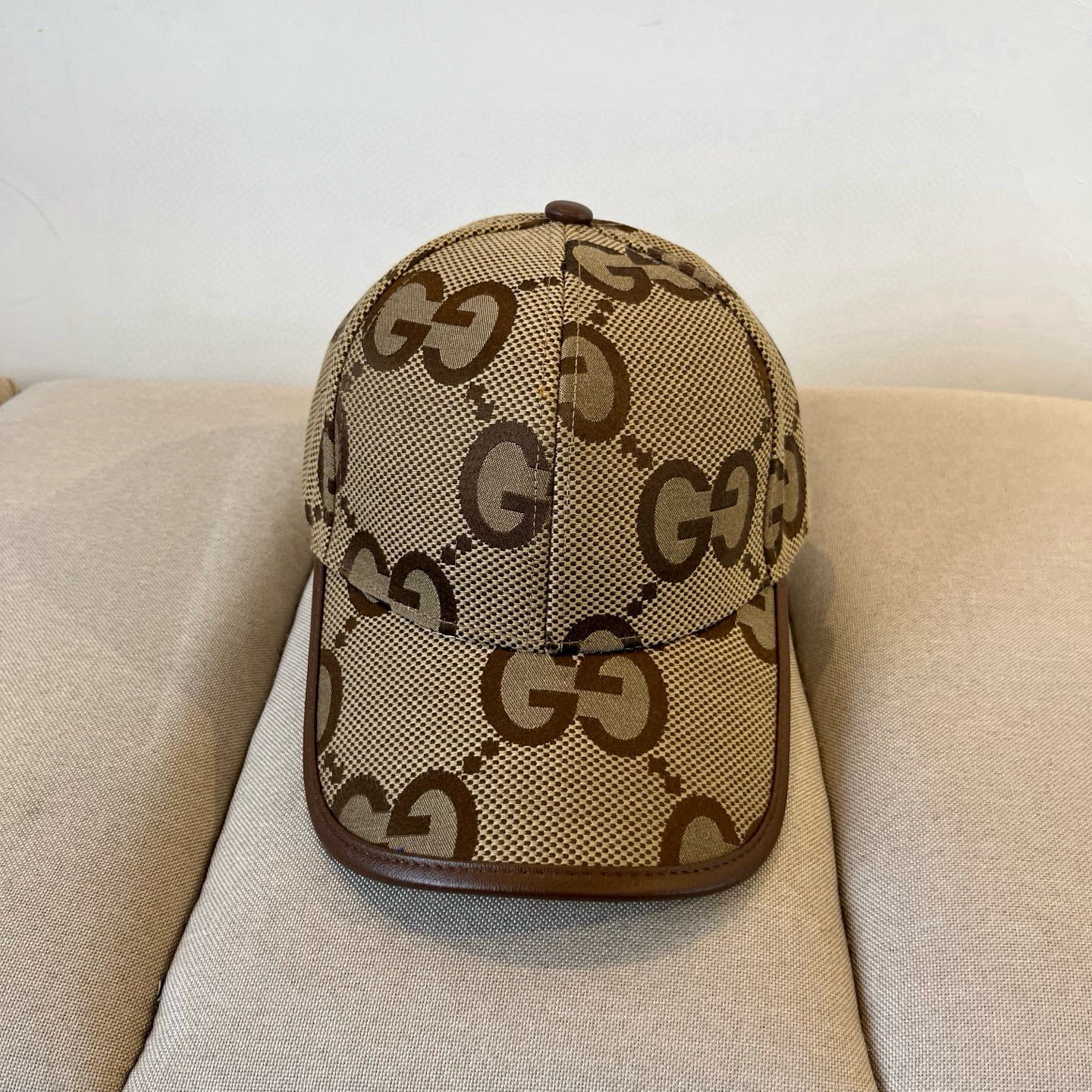  古奇棒球帽♥️GUCCI🧢官网新品，棒球帽，原单品质火爆来袭 。🎩 工艺非常精美 高档大气上档次！低调
