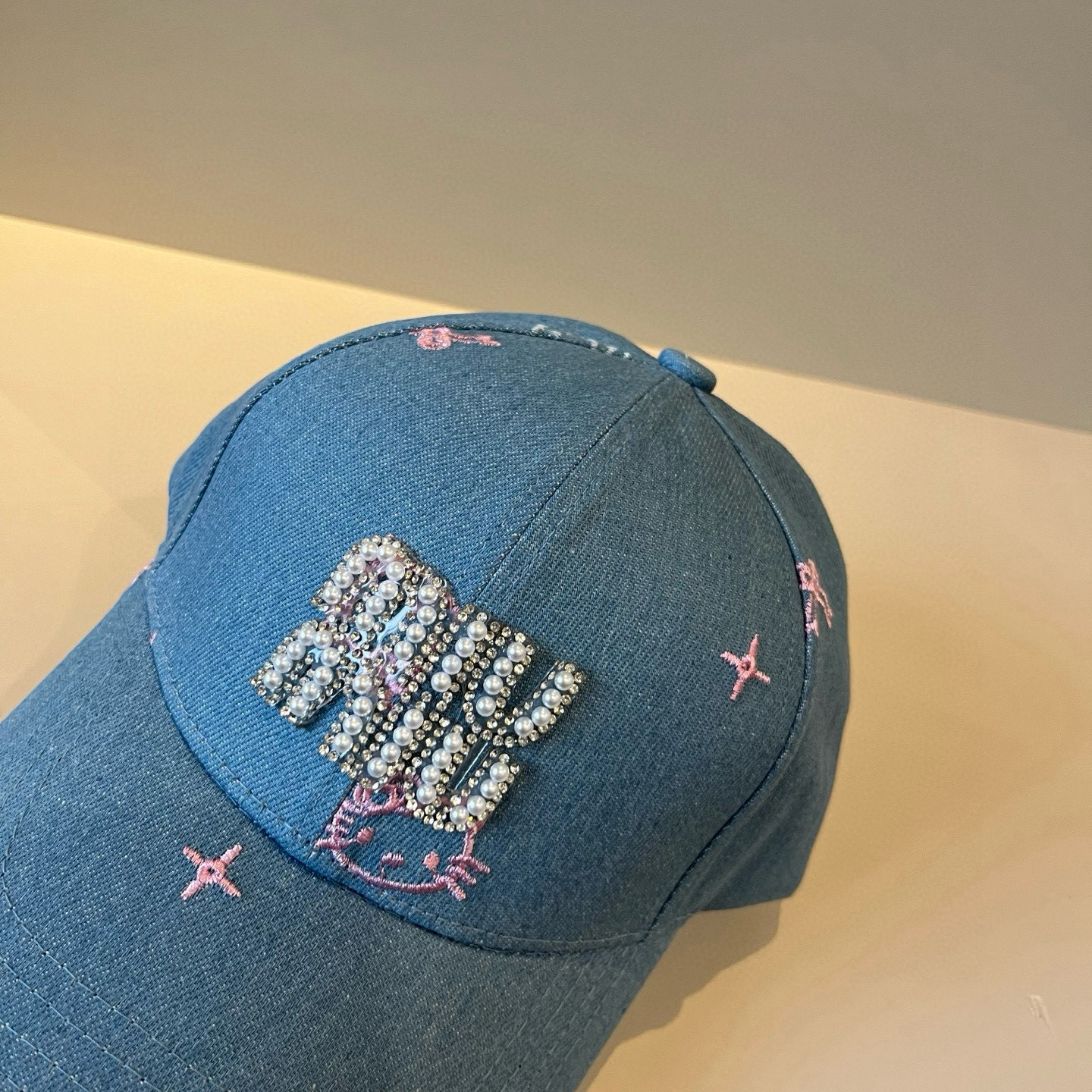  谬谬miumiu 原单春夏新款棒球帽，正品开模订制，原版做工细致质量超赞！