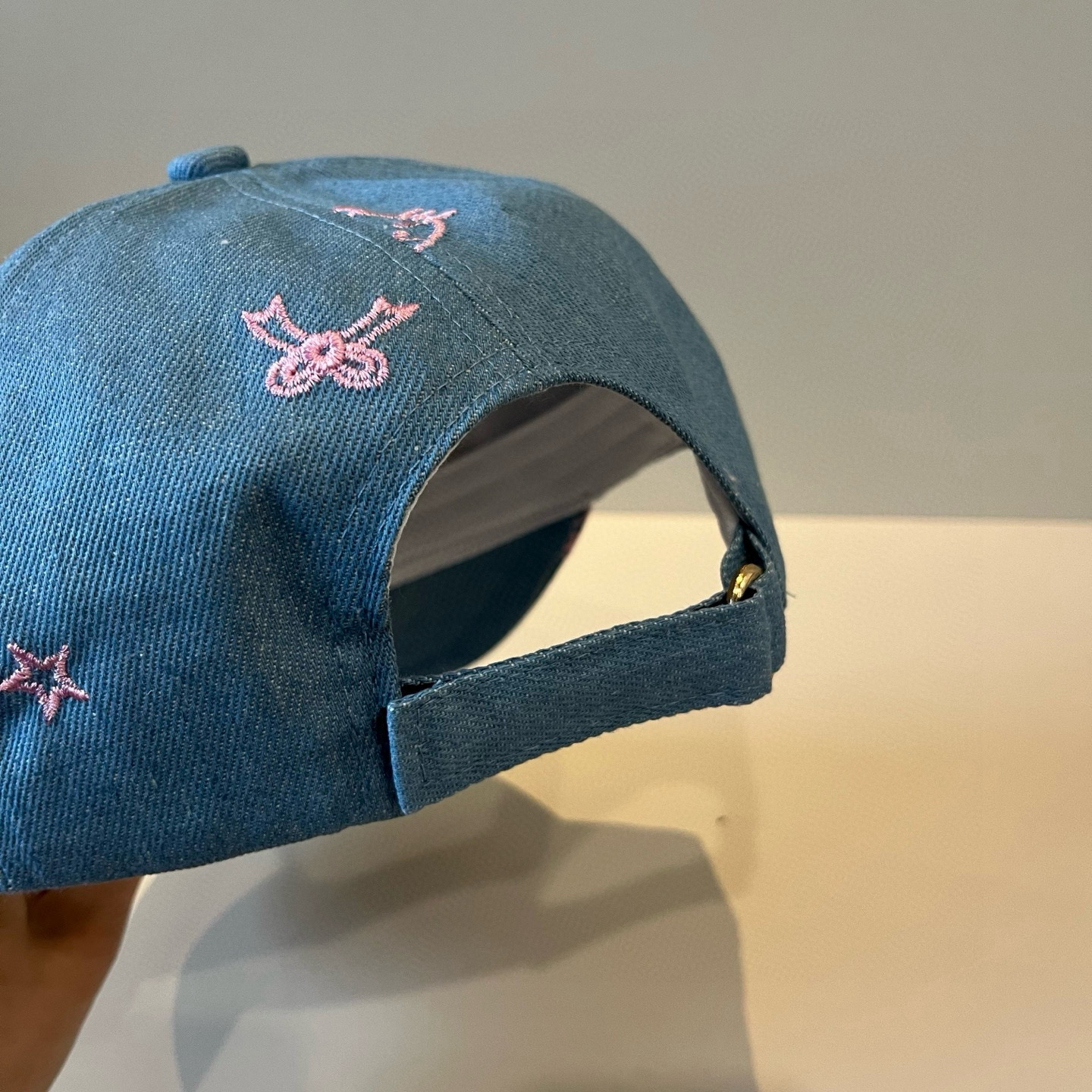  谬谬miumiu 原单春夏新款棒球帽，正品开模订制，原版做工细致质量超赞！