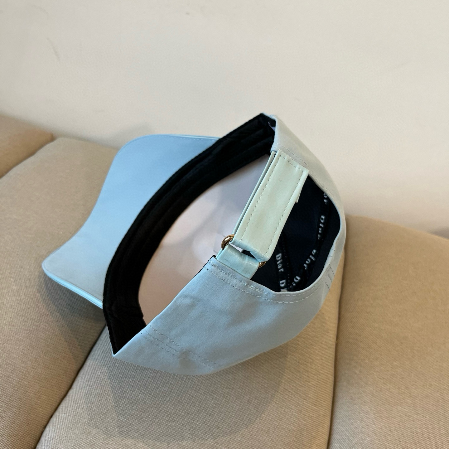 【DIOR迪奥】新款走量简约棒球帽🧢，新款出货，大牌款超好搭配，赶紧入手！