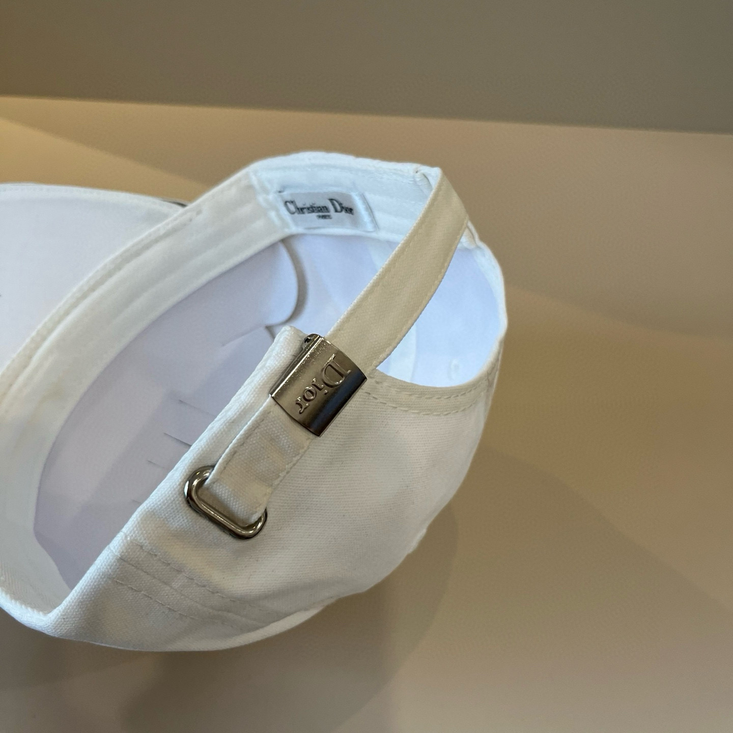 【DIOR迪奥】新款走量简约棒球帽🧢，新款出货，大牌款超好搭配，赶紧入手！