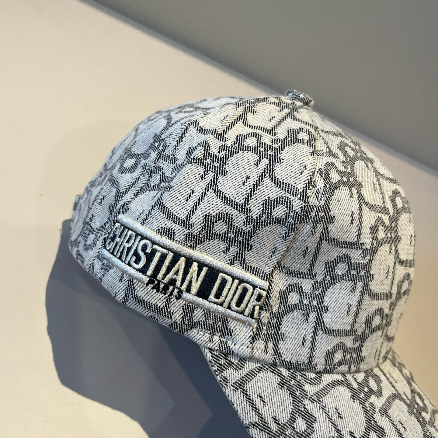 【DIOR迪奥】新款走量简约棒球帽🧢，新款出货，大牌款超好搭配，赶紧入手！