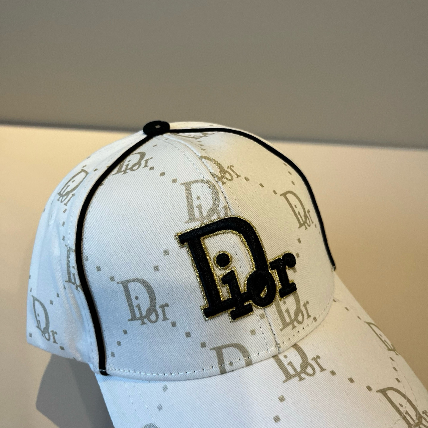 【DIOR迪奥】新款走量简约棒球帽🧢，新款出货，大牌款超好搭配，赶紧入手！