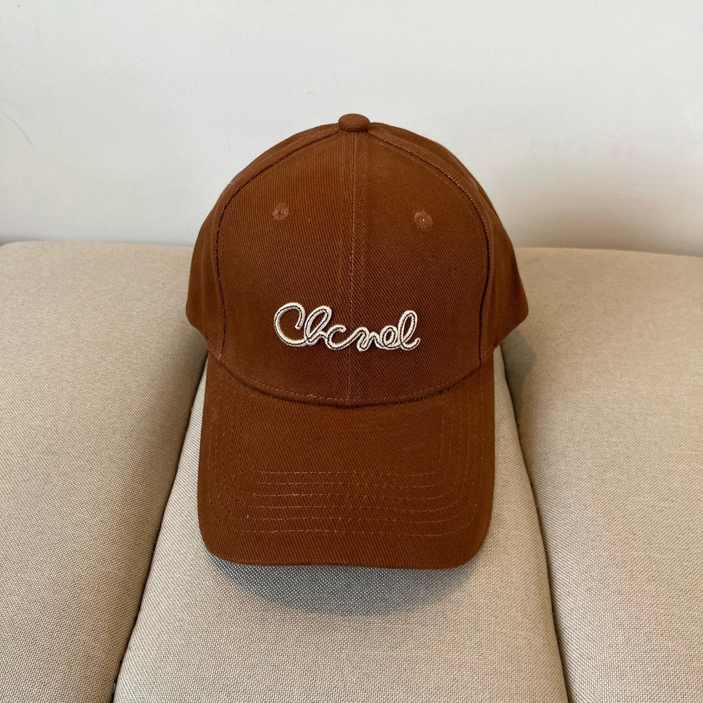 NO:354405,Chanel CHANEL new baseball cap, Xiaoxiang classic simple, fashionable and casual design New hat Straw hat Fisherman hat Baseball cap, hat, chanel, chanel, espadrilles, hats香奈儿CHANEL 新品棒球帽,小香经典简约,时尚休闲设计 跑量新品帽子草帽渔夫帽棒球帽,帽子,chanel,chanel,espadrilles,hats,hat