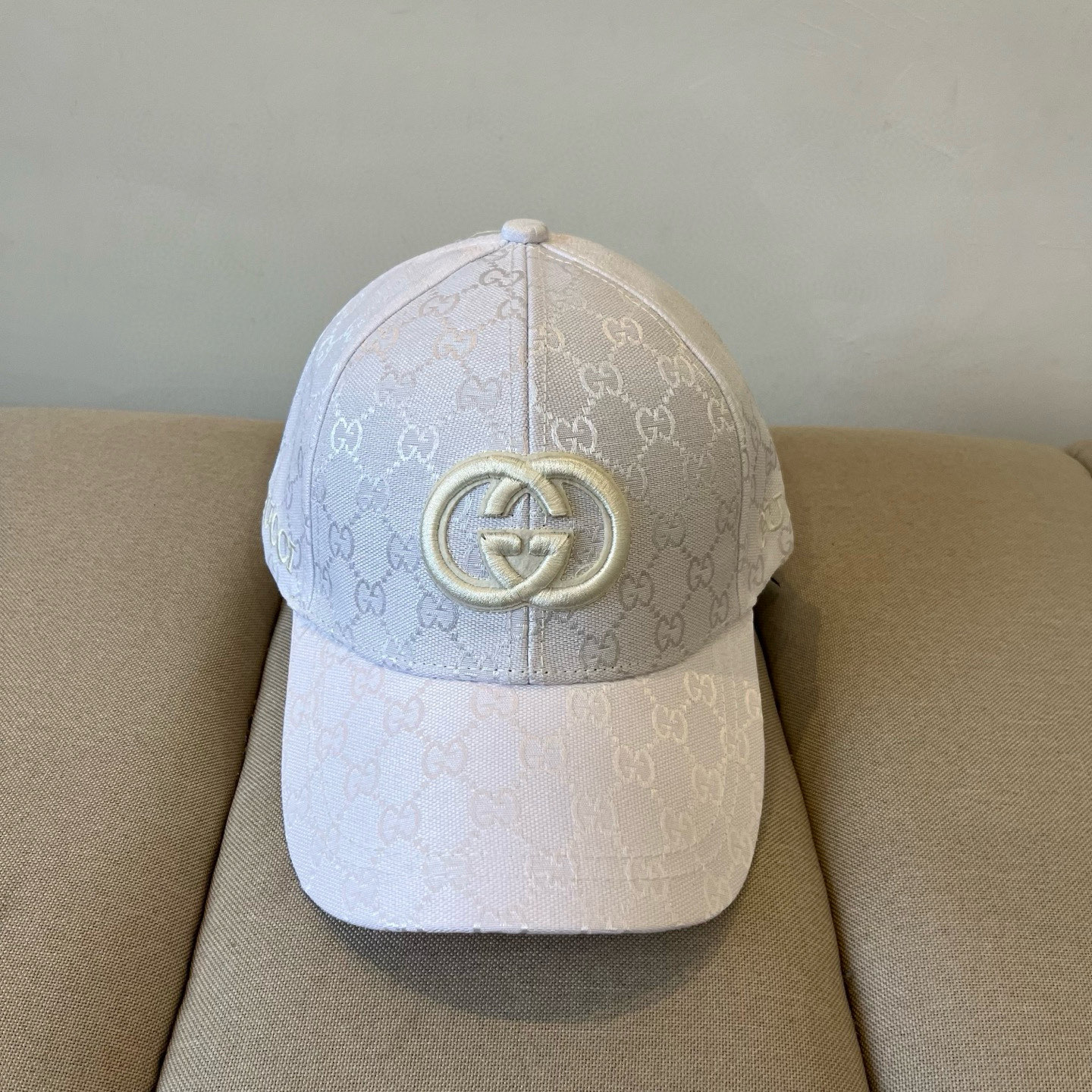  古奇棒球帽♥️GUCCI🧢官网新品，棒球帽，原单品质火爆来袭 。🎩 工艺非常精美 高档大气上档次！低调