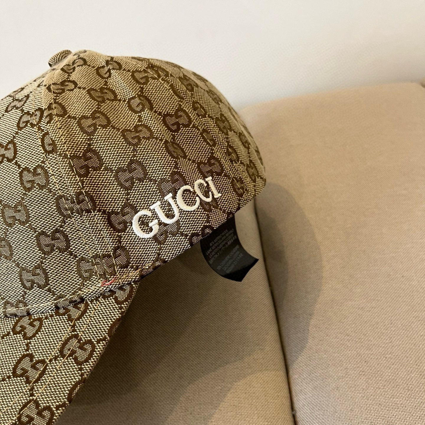  古奇棒球帽♥️GUCCI🧢官网新品，棒球帽，原单品质火爆来袭 。🎩 工艺非常精美 高档大气上档次！低调