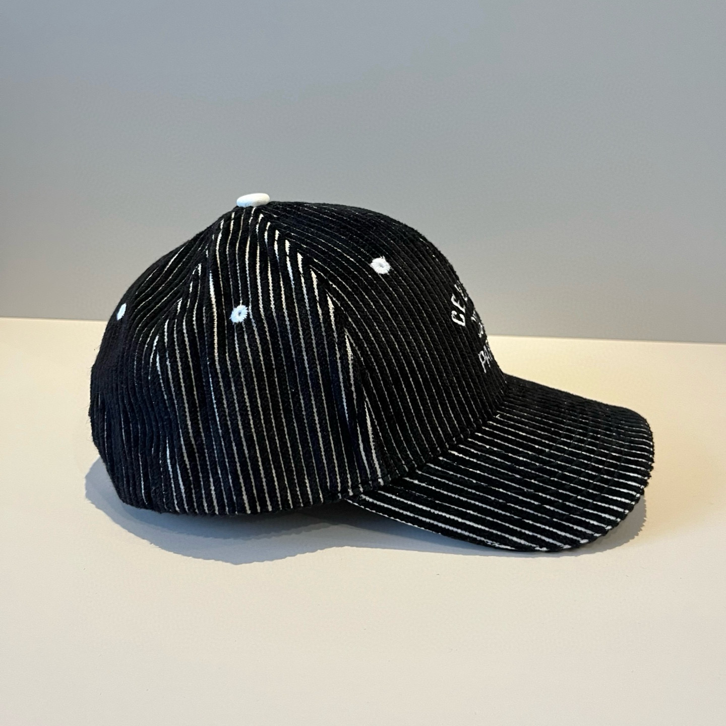 【CELINE赛琳】新款经典休闲潮流款 棒球帽🧢日韩风格，随便搭配都超好看！出门旅游，绝对要入手的一款