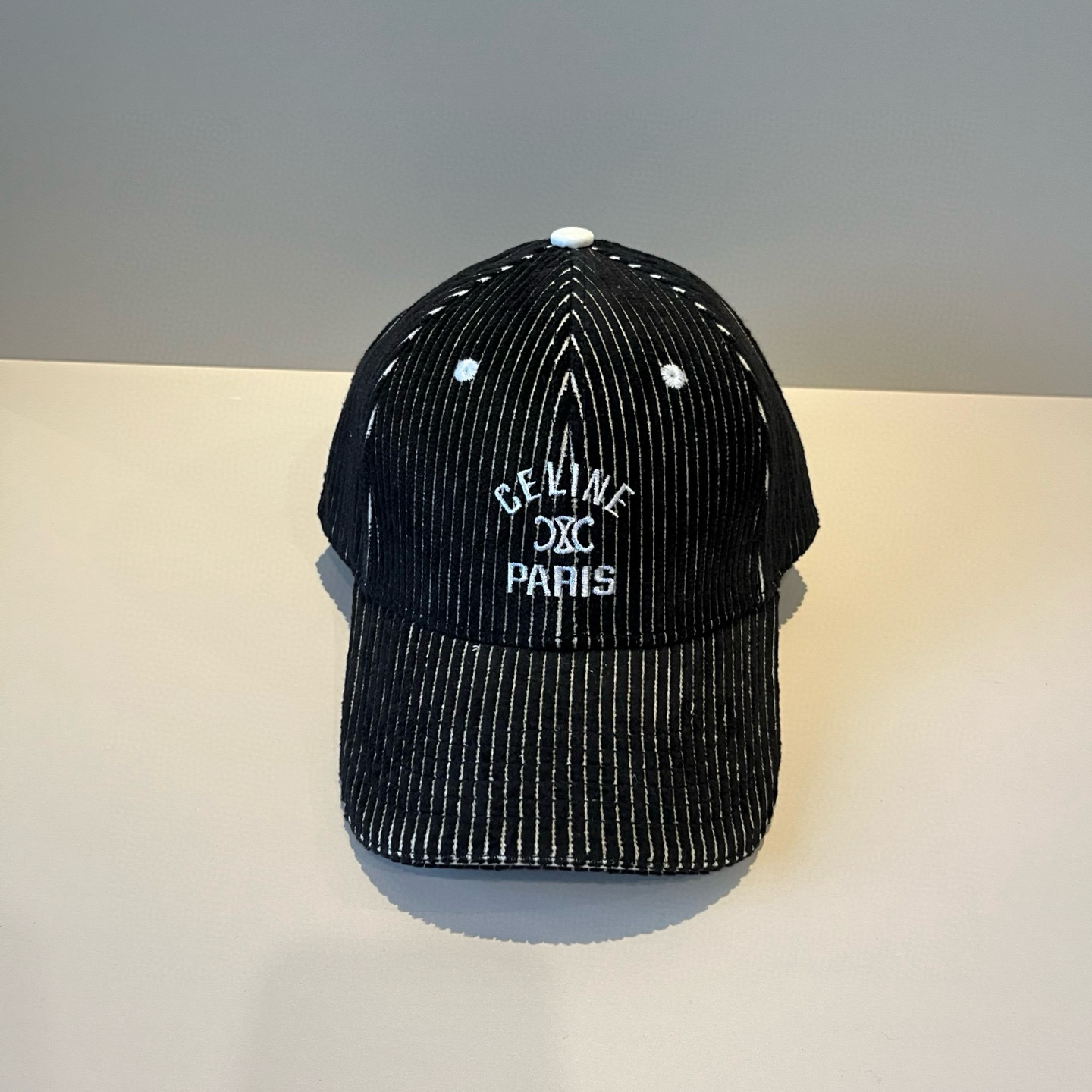 【CELINE赛琳】新款经典休闲潮流款 棒球帽🧢日韩风格，随便搭配都超好看！出门旅游，绝对要入手的一款
