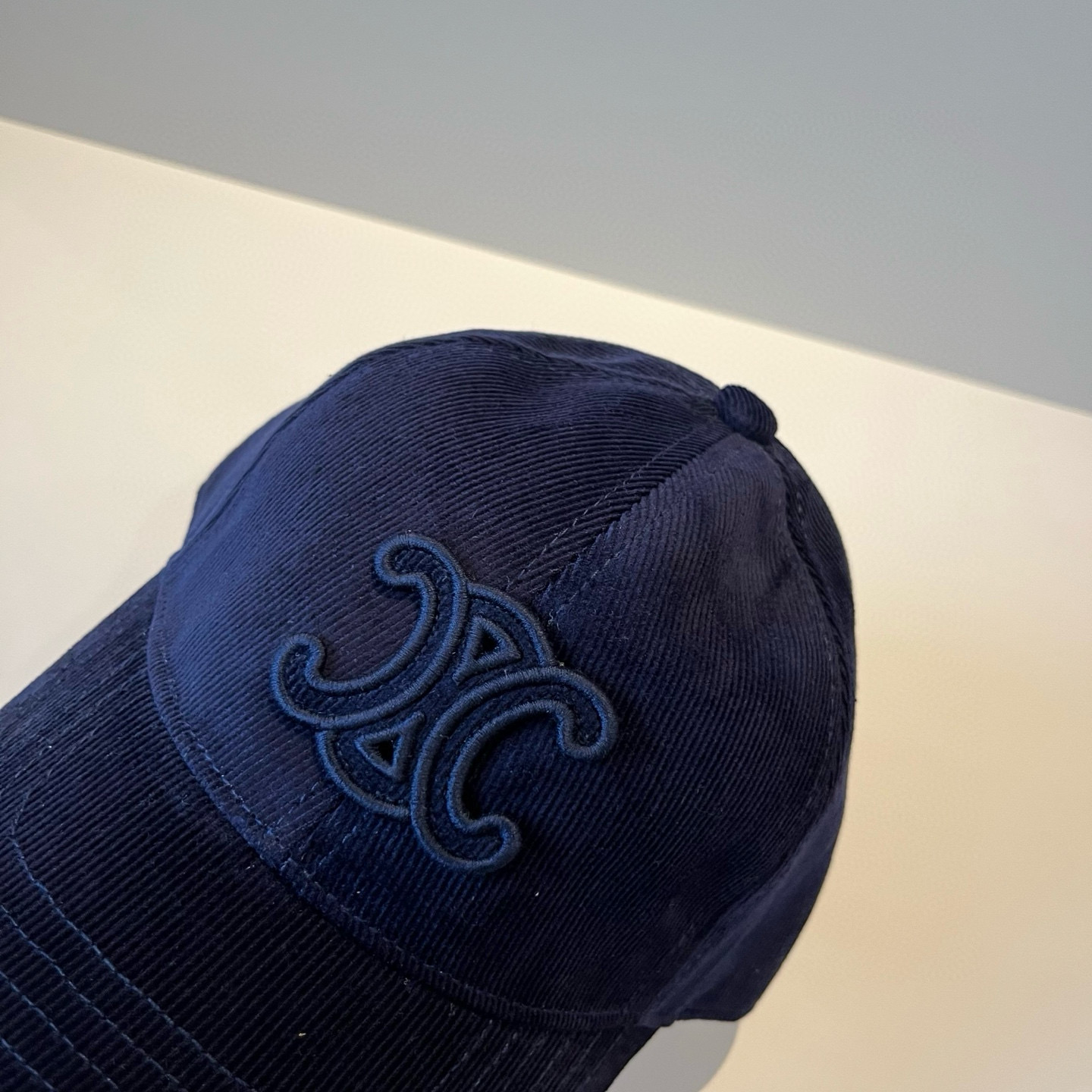 【CELINE赛琳】新款经典休闲潮流款 棒球帽🧢日韩风格，随便搭配都超好看！出门旅游，绝对要入手的一款