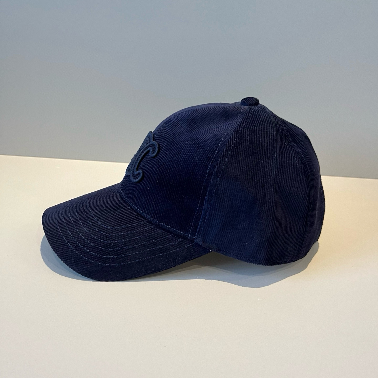 【CELINE赛琳】新款经典休闲潮流款 棒球帽🧢日韩风格，随便搭配都超好看！出门旅游，绝对要入手的一款