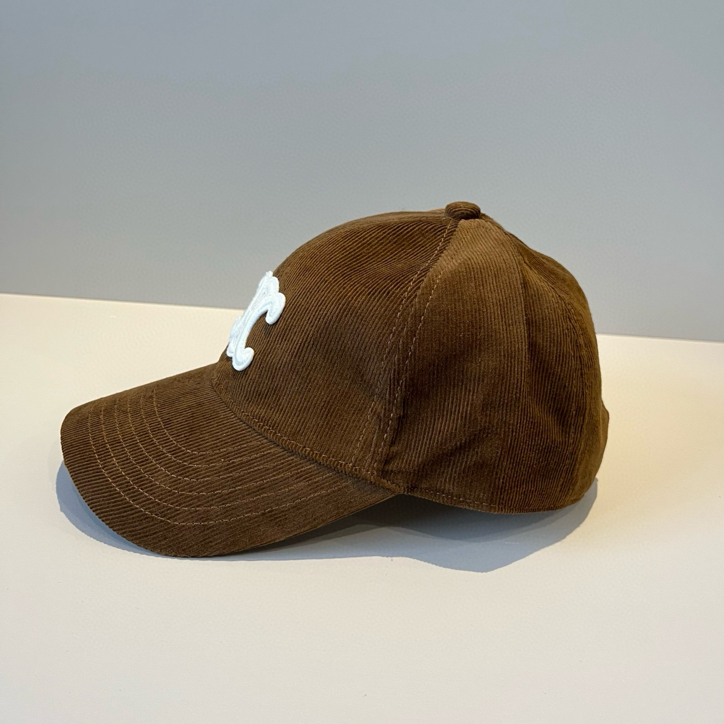 【CELINE赛琳】新款经典休闲潮流款 棒球帽🧢日韩风格，随便搭配都超好看！出门旅游，绝对要入手的一款