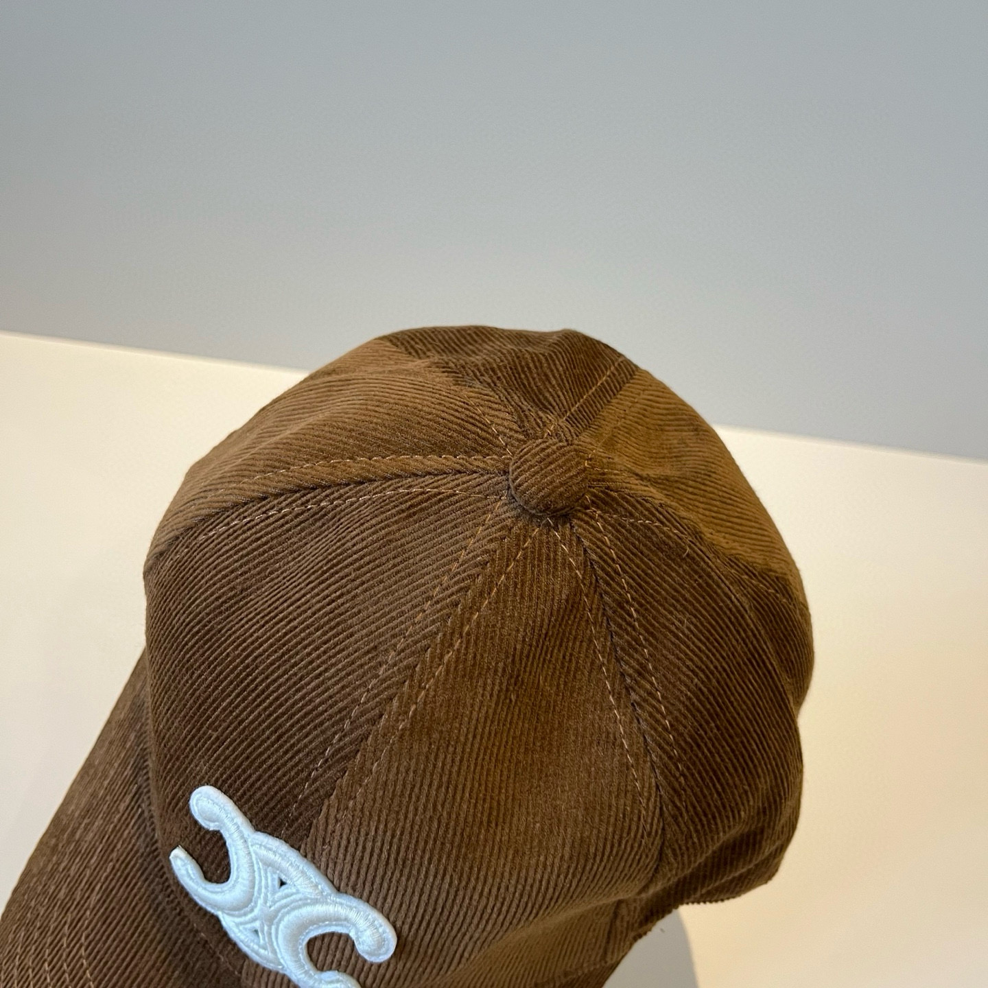 【CELINE赛琳】新款经典休闲潮流款 棒球帽🧢日韩风格，随便搭配都超好看！出门旅游，绝对要入手的一款