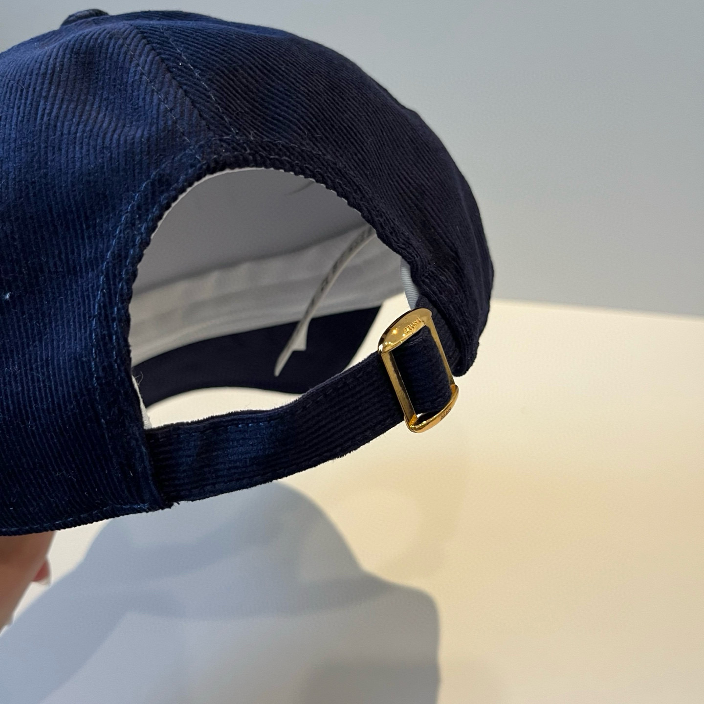 【CELINE赛琳】新款经典休闲潮流款 棒球帽🧢日韩风格，随便搭配都超好看！出门旅游，绝对要入手的一款