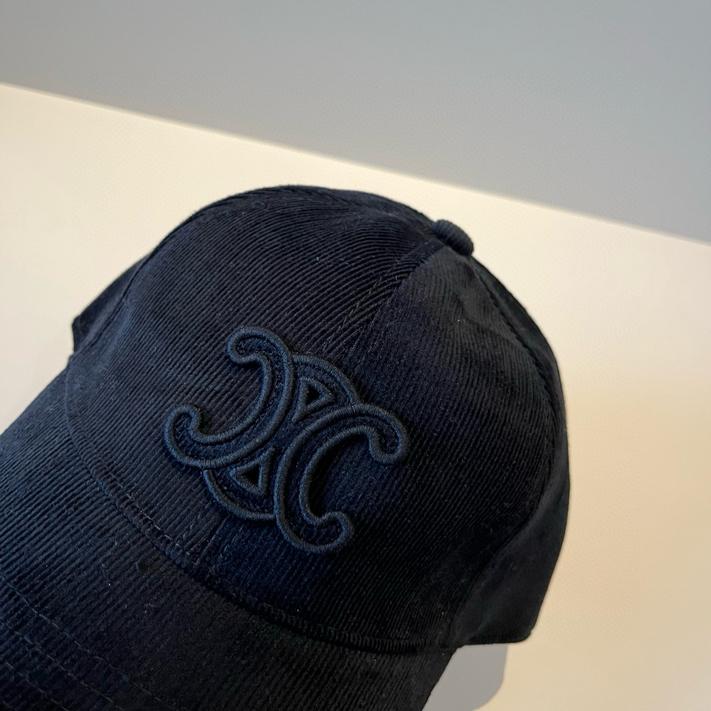 【CELINE赛琳】新款经典休闲潮流款 棒球帽🧢日韩风格，随便搭配都超好看！出门旅游，绝对要入手的一款