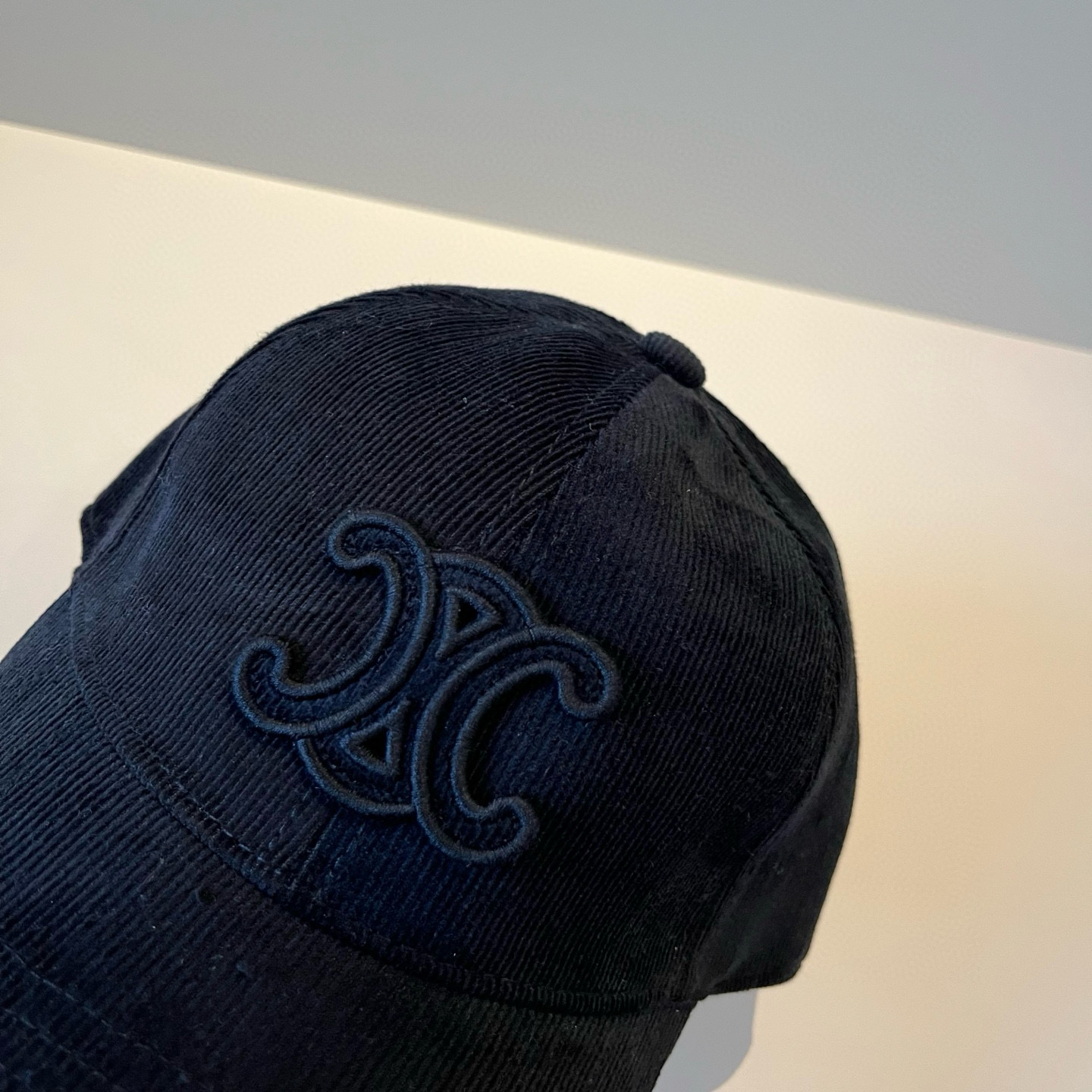 【CELINE赛琳】新款经典休闲潮流款 棒球帽🧢日韩风格，随便搭配都超好看！出门旅游，绝对要入手的一款